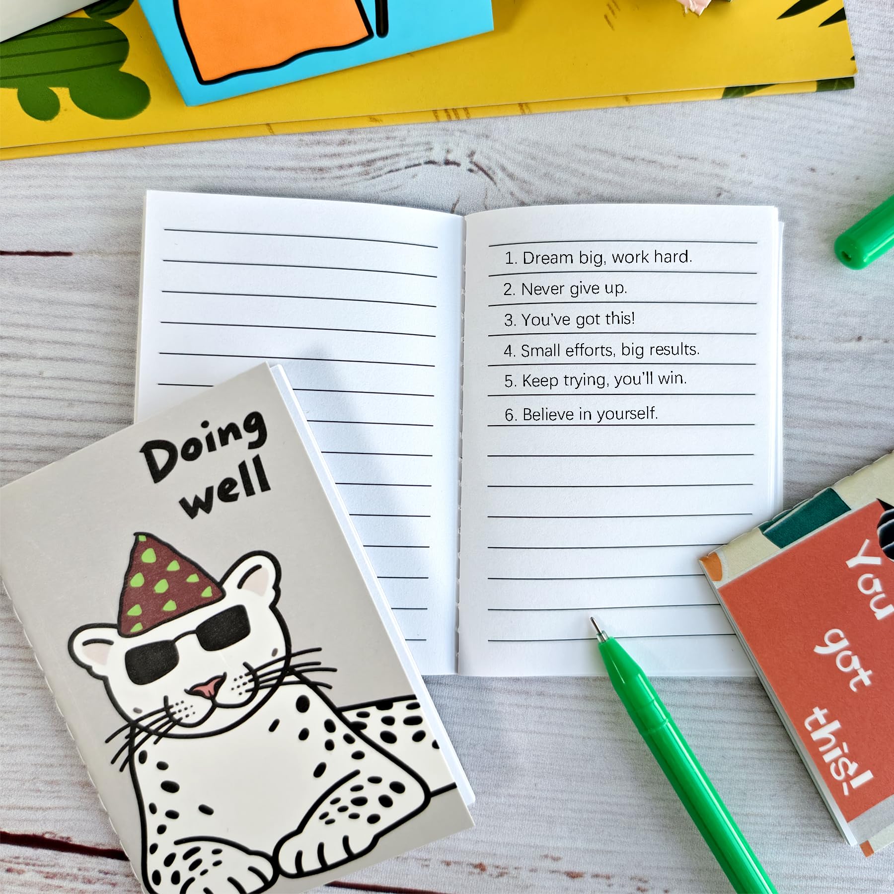Lot de 48 mini carnets de poche 2,8 x 4 pouces pour récompenses en classe