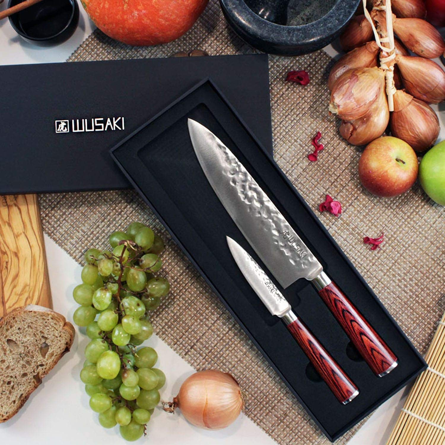 Wusaki Pakka X50 - Juego de 2 cuchillos de cocina con cuchillas martilladas de acero inoxidable y mango Pakkkawood - Caja ideal para regalar