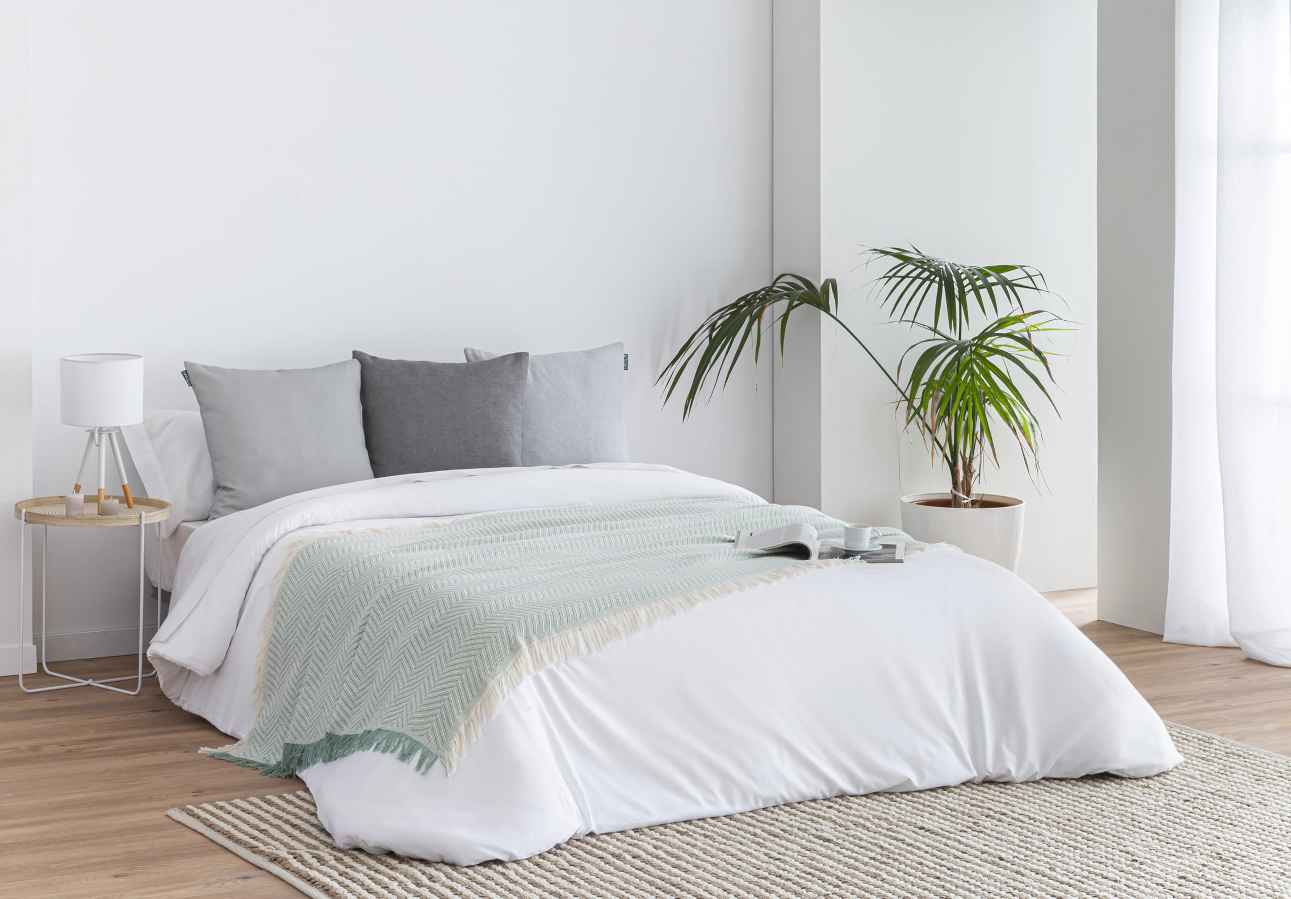 Todocama - Colcha Multiusos Sofa, Manta Foulard, Plaid para Cama, Cubresofa Cubrecama, Jarapas, Fabricado en España, Espiga. (230x260cm, Verde). (Paquete de 2)