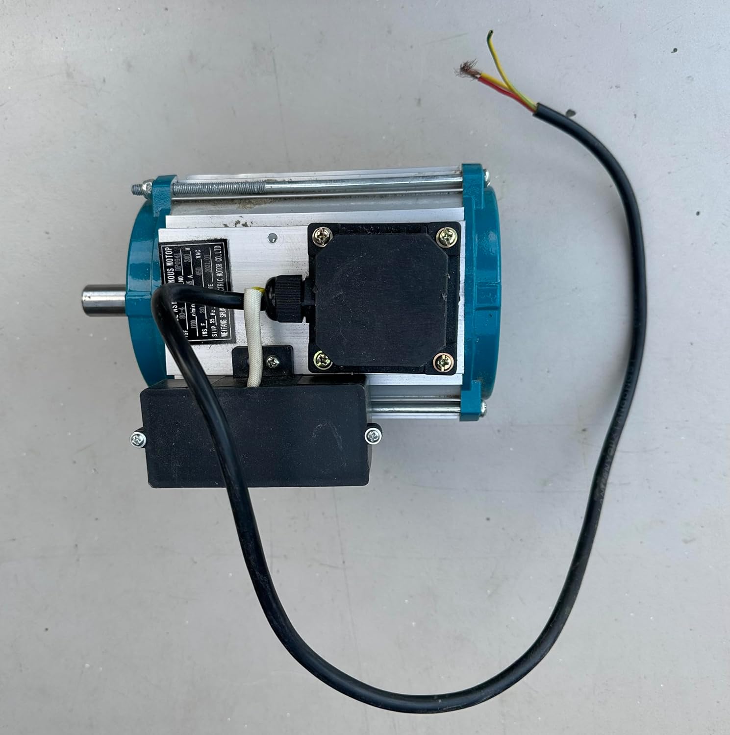 Chinese Greenhouse Exhaust Fan Replacement Motor, Single Phase Asynchronous Motor, 0.75 HP, 110V, 0.55KW, 7AMP, 60Hz 1700 RPM, for 40 Inch Fan, No Pulley