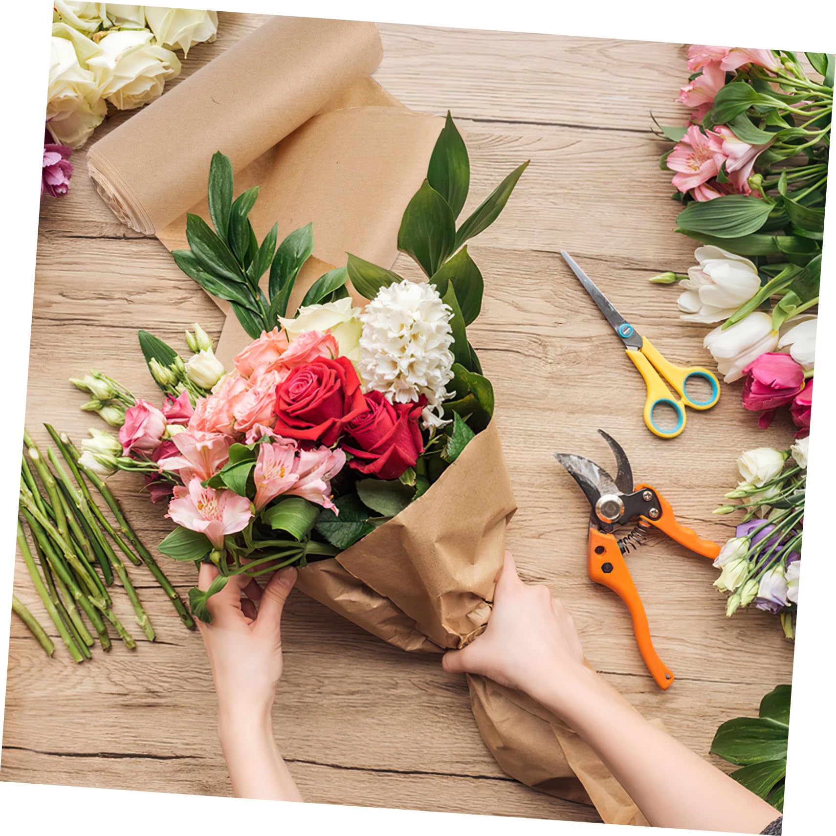 SAFIGLE Kraftpapier Geschenkpapier Rolle Braun Packpapier Bastelpapier Blumenverpackungspapier Bouquet Geschenkpapier Für Blumen Verpackung