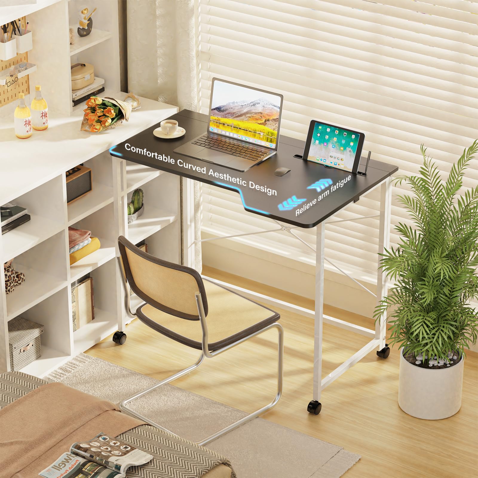 Klappbarer Schreibtisch mit Rollen, Klapptisch Computertisch mit Kartenschlitzen, Platzsparend und Mobiler, Geeignet für Heimbüro und Arbeitszimmer (Schwarz, 90x56x76cm)