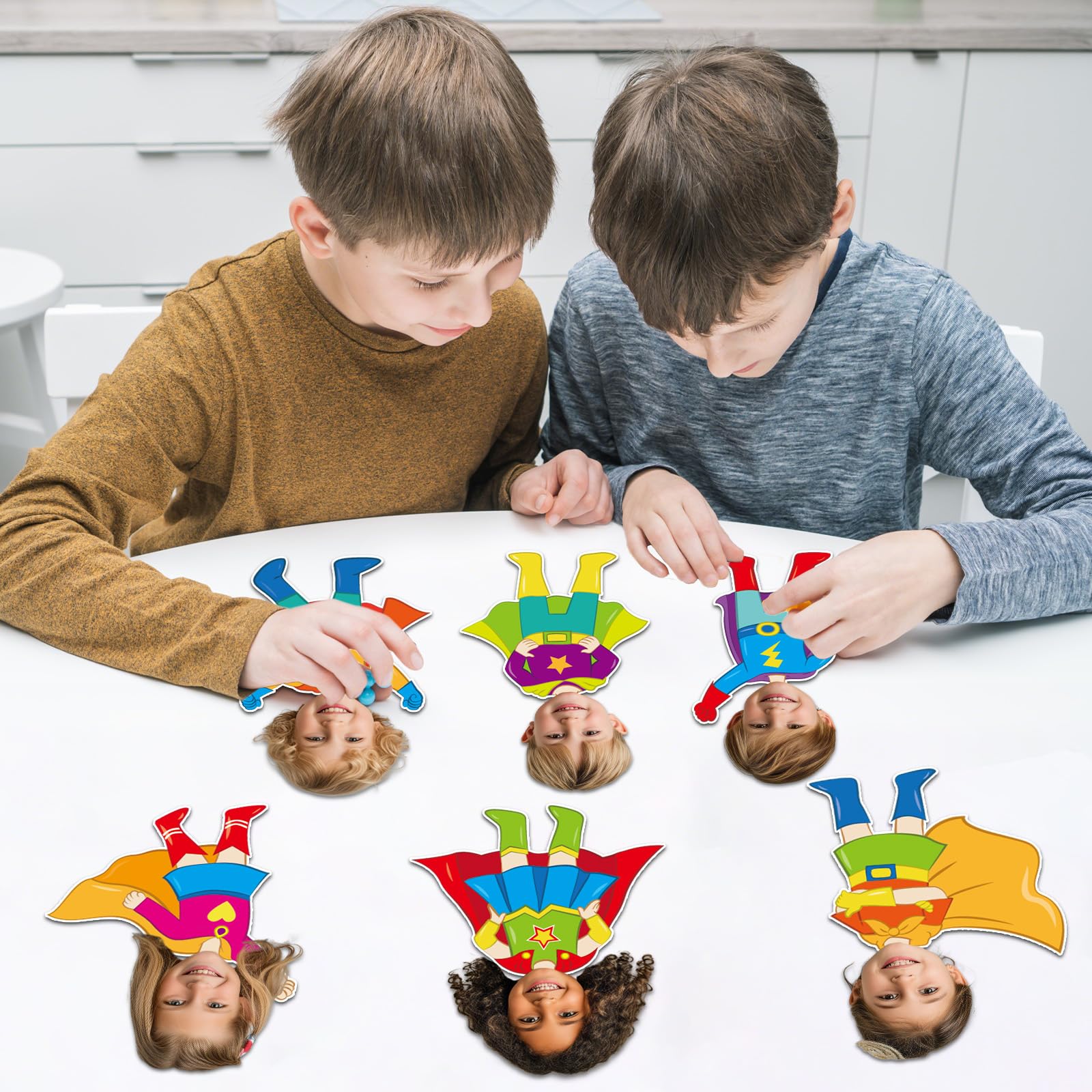Qyeahkj 48 Stück Superthemen-Helden-Ausschnitte, super thematische Pinnwand-Dekorationen, Helden-Thema, Papier, DIY, Foto, Bild, Basteln für Kinder, Abschlussfeier, Party, Dekoration für Schulanfang