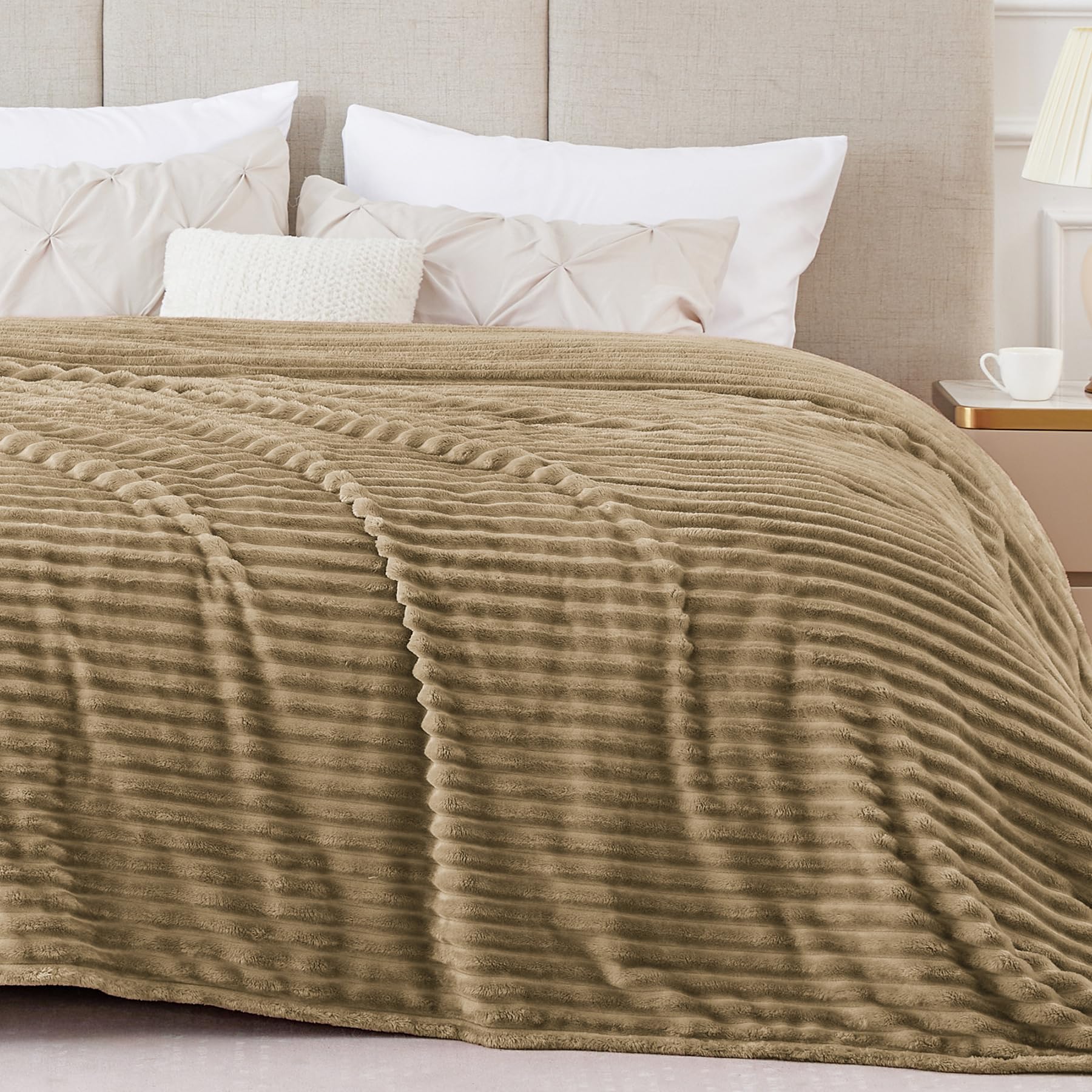 BEDELITE 3D Ribbed Jacquard Brown King Size Blankets for Bed, 108x90 Inch | Soft Warm Decorative Fluffy Blanket, Cozy Fuzzy Lightweight Plush Fleece Throw Blankets for Bed, Room Decor, Gift for Women