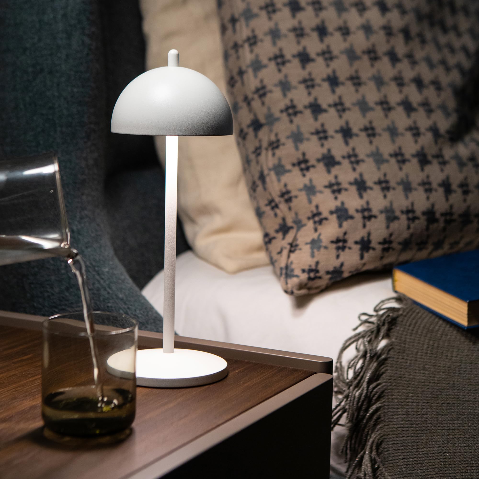 LVL, La Ville Lumière EvaG Rechargeable Wireless Table Lamp, LED Lamp with Touch Dimming for Indoor/Outdoor Use IP65 - Image 2