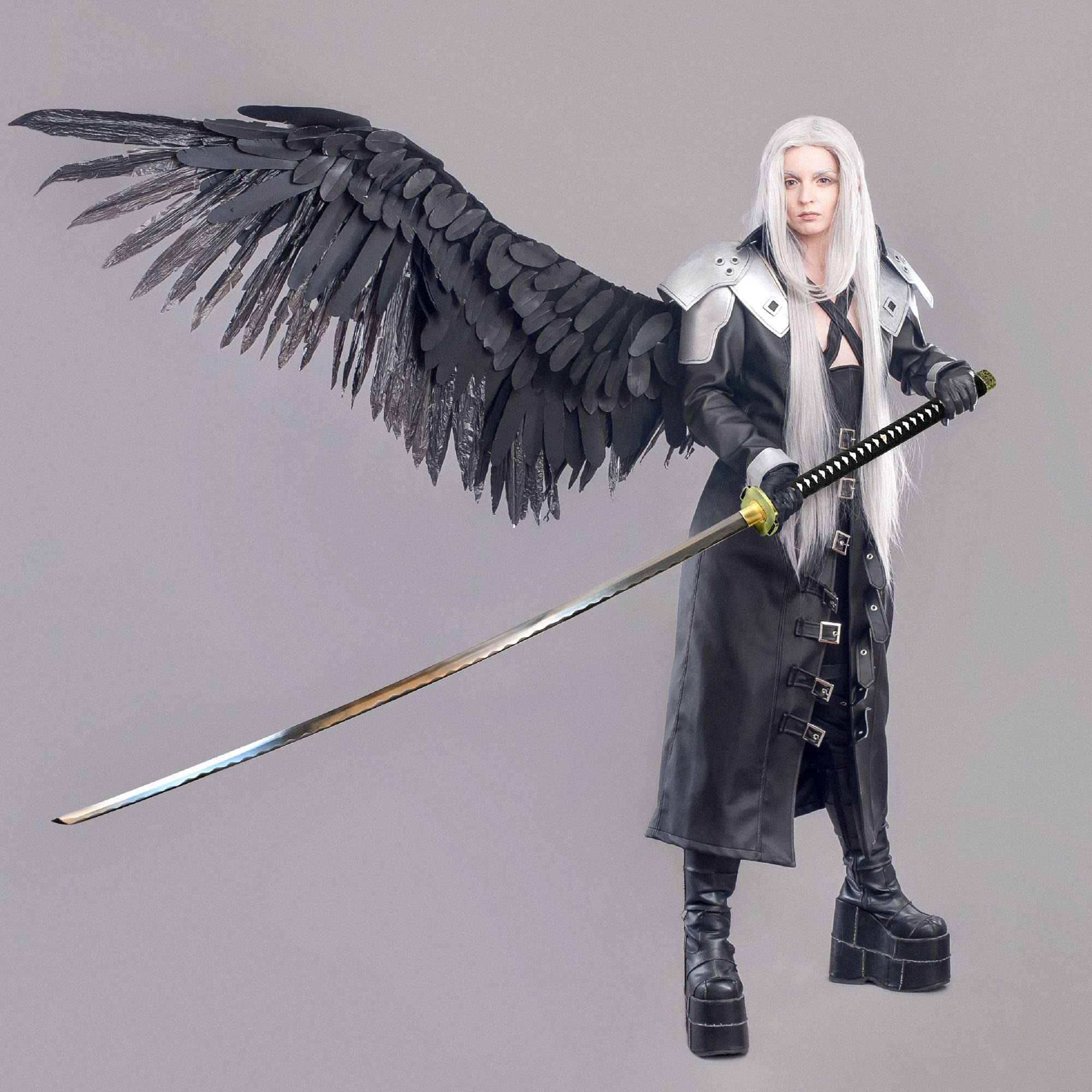 Final Fantasy Schwerter Replik Sammlung – Anime & Gaming Waffen Cosplay Schwerter aus Metall – FF7, FF13, Buster Sword, Blazefire Saber & mehr Sammlerstücke