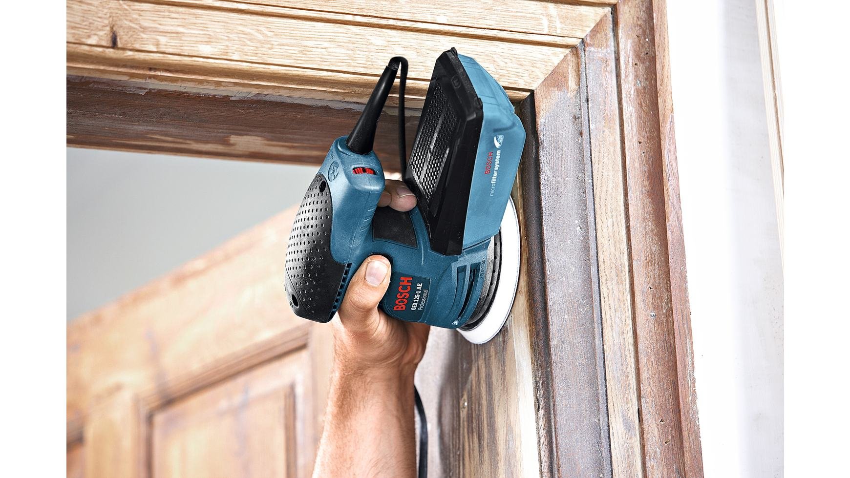 Bosch Professional GEX 125-1 AE lijadora excéntrica (plato de lijado de 125 mm, 250 W, 3 discos de lijado, incl. maletín)