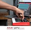 Akai Professional MPK Mini MK3 - وحدة تحكم لوحة مفاتيح USB MIDI ذات 25 مفتاحًا مع 8 وسادات طبول بإضاءة خلفية و8 مقابض وبرامج إنتاج الموسيقى وحزمة صوت الآلات الأصلية (تكامل NKS)