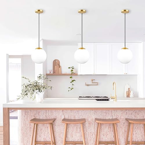 Miniatura 2 de KoKo&Yukina Lámpara colgante moderna de globo de cristal blanco con acabado de latón, contemporánea de mediados de siglo, ajustable, lámpara