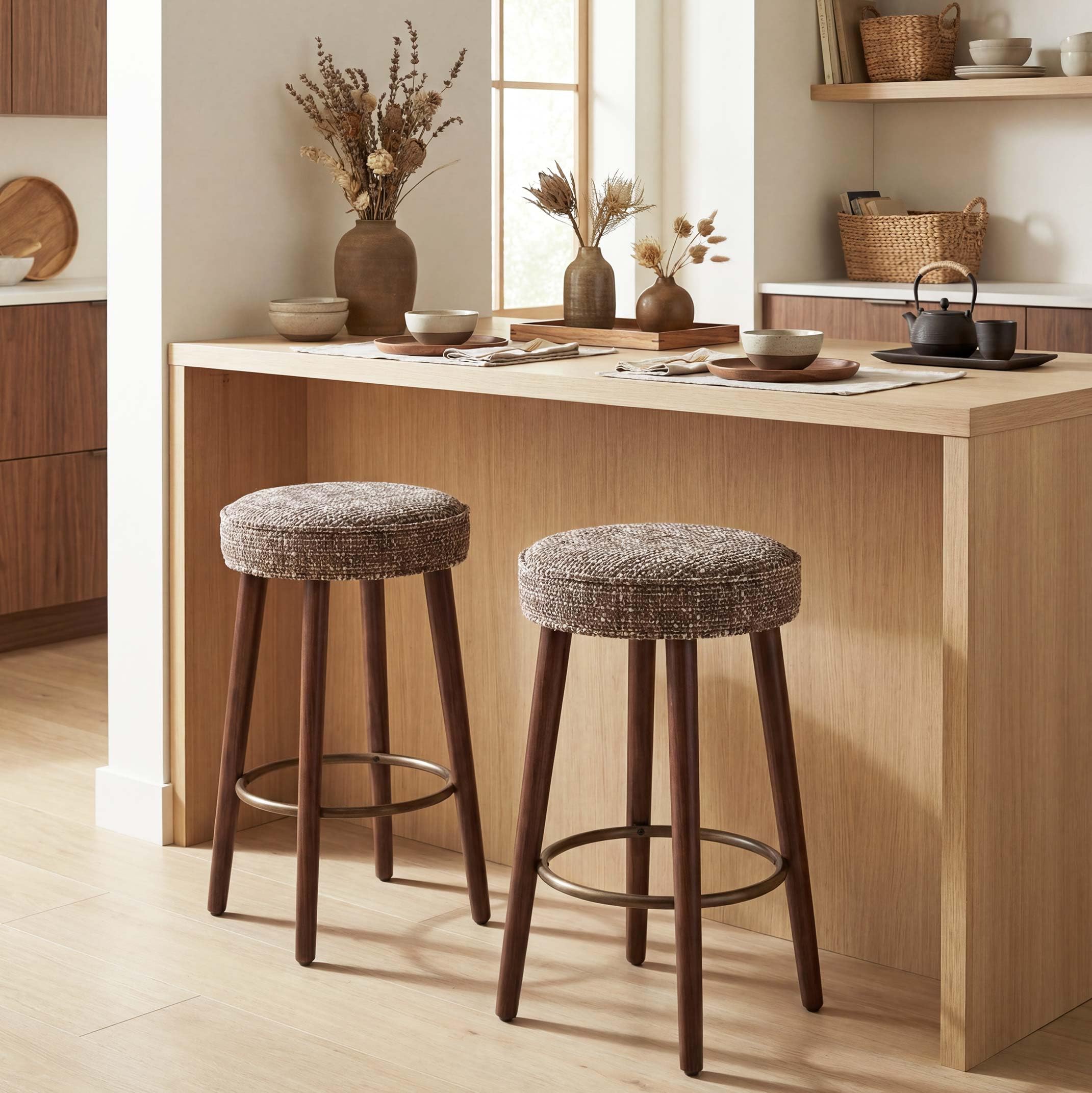 Set of 2 Chenille Bar Stools, 68cm Counter Height Upholstered Kitchen Bar Chairs with Solid Wood Legs, Modern Kitchen Island Stools for Breakfast Counter, Dining Room, Home Bar, Beige — view 10
