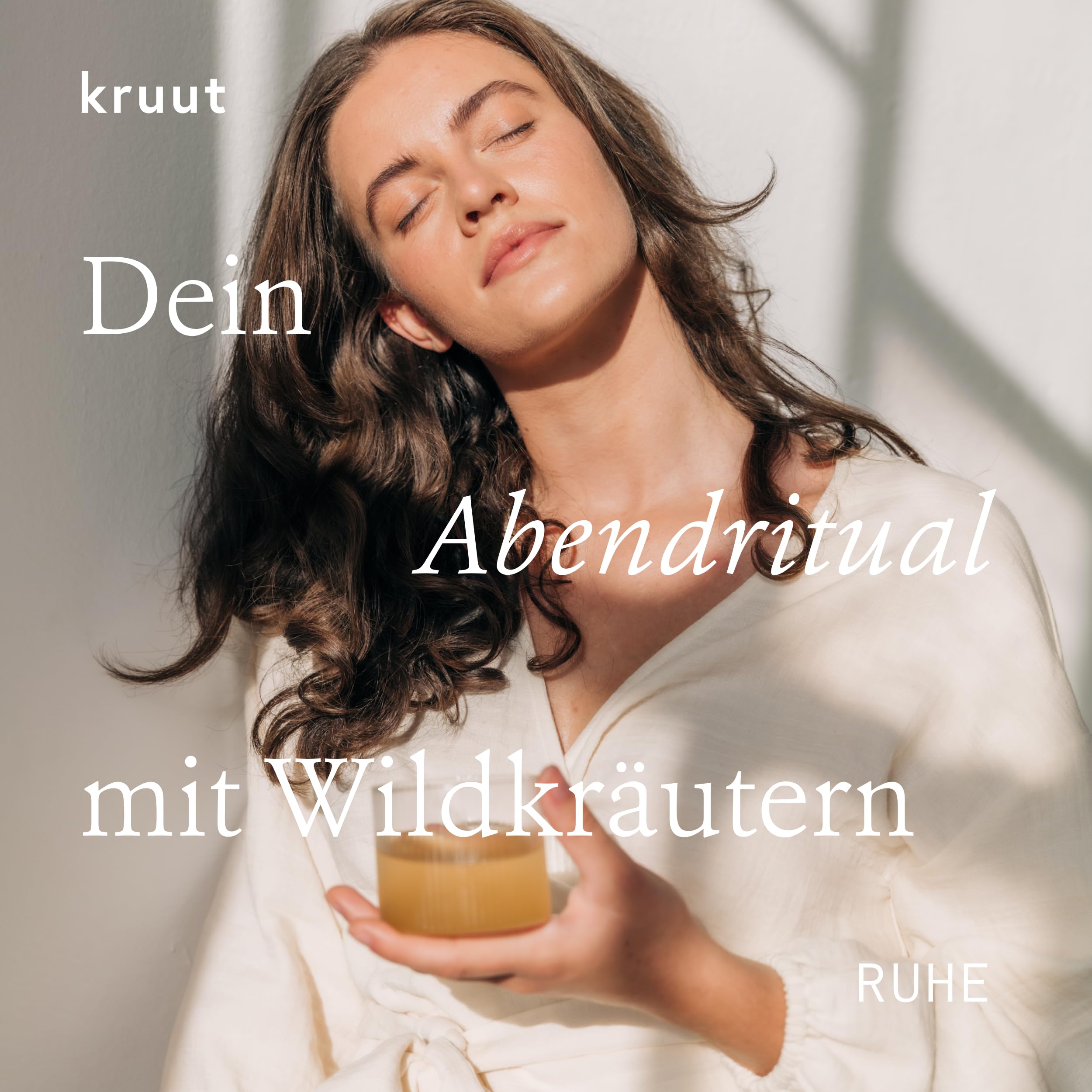 Kruut – Ruhe Kräuterauszug bio 500ml – Elixier aus Wildpflanzen Melisse, Baldrianwurzel, Haferkraut, Fichtentriebe – Oxymel Tinktur Kräuterdrink Sirup Kur Genuss zum Einschlafen & Entspannung am Abend