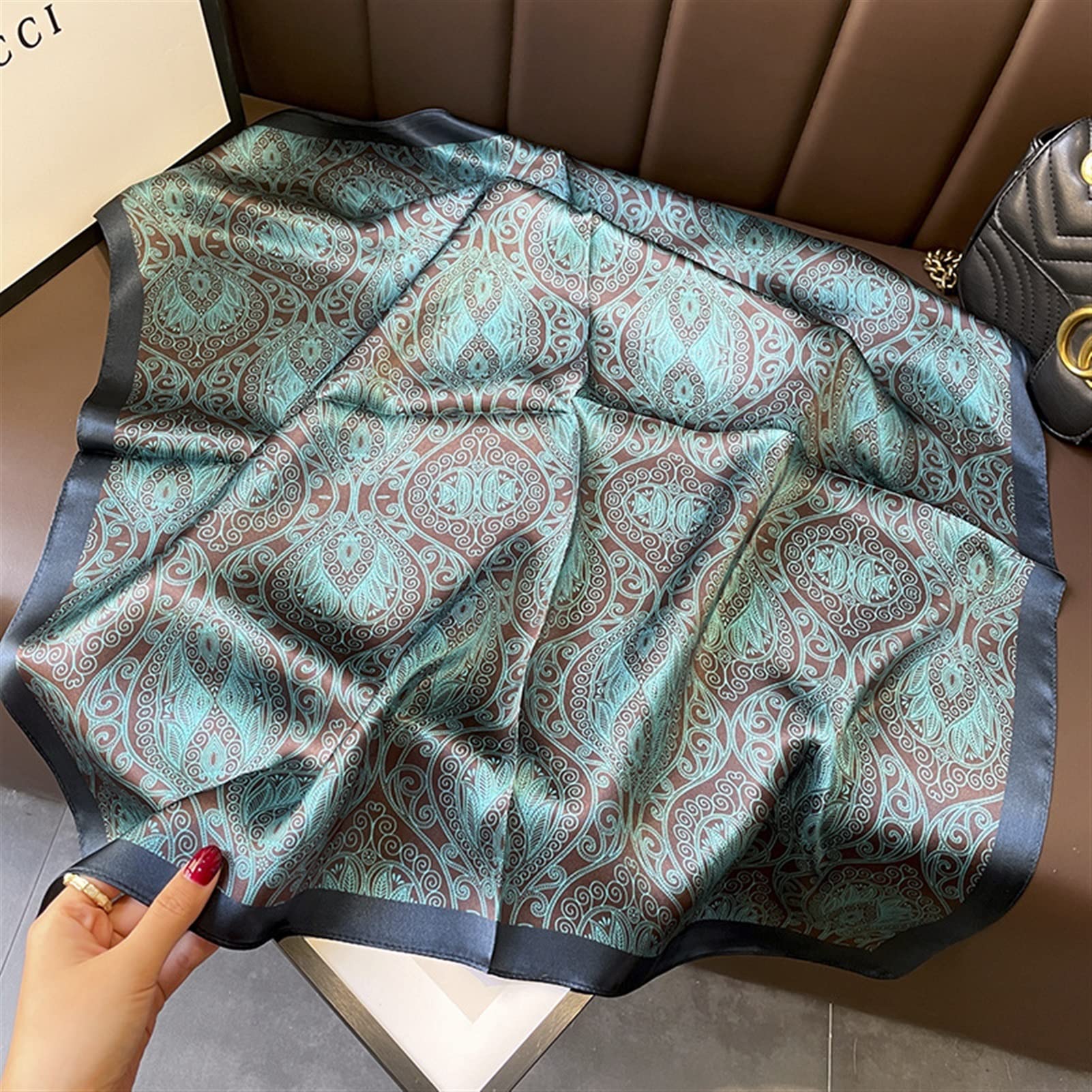 Pañuelos Mujer Natural Seda Bufanda Chal Envoltura Mujeres Damas Moda Bufandas Regalos Cuello Foulard Bandana Cuadrado Diadema Hijab Bufandas de Moda (Color : 1, Size : 68x68cm)