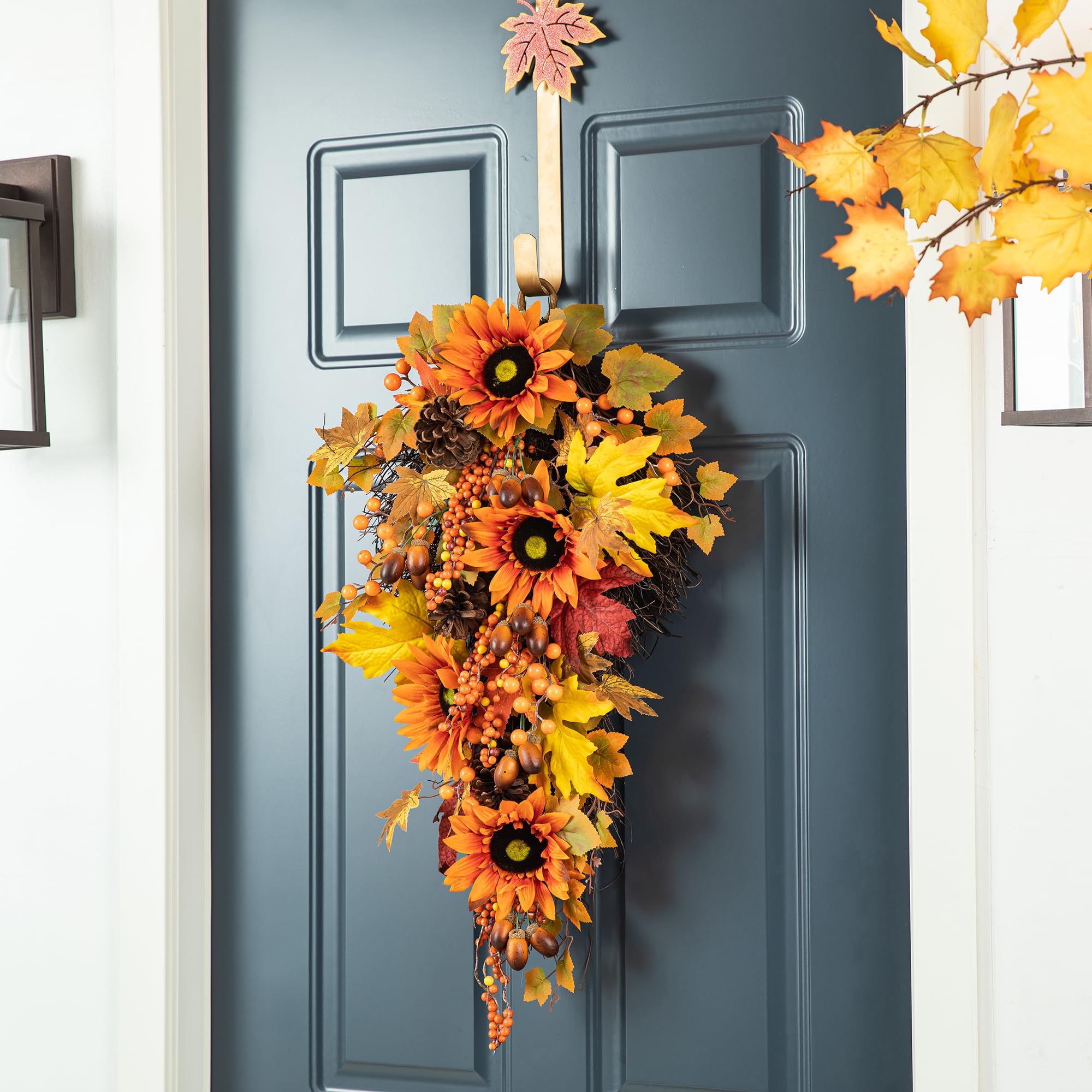 Glitzhome Guirlande décorative de 68,6 cm en forme de larme, récolte d'automne à suspendre au mur, guirlande florale d'automne avec tournesol, feuille d'érable et baies pour décoration de porte