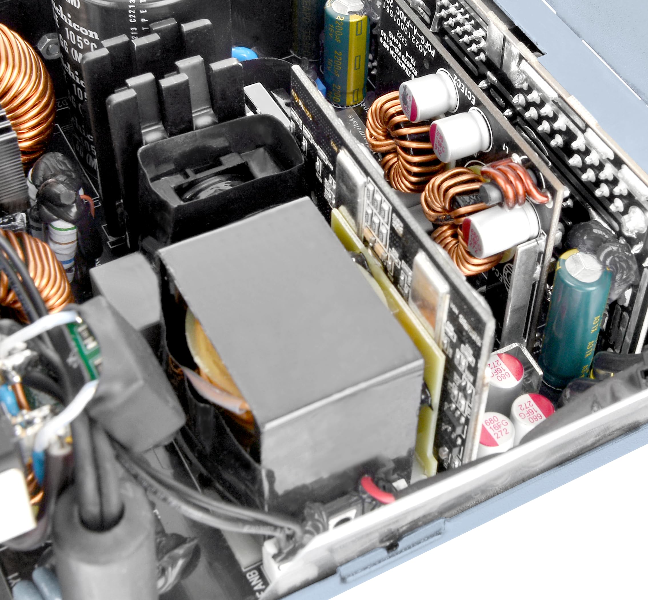 Thermaltake GF A3 1050 W zasilacz PC ATX-3.0, PCIe Gen 5.0, 80-Plus Gold, w pełni modułowy, cichy, 140 wentylatorów, certyfikat UE, 25 lat Hydrangea Limited Edition