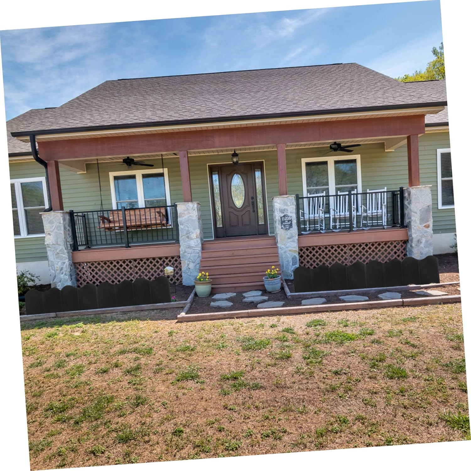 Mikikit 40 Pieces Garden Fence Edging Border Interlocking Plastic Decorative Fence for Courtyard and Flower Bed Barriers Sturdy Garden Bed Edging Easy Installation