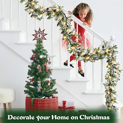 Miniatura 5 de Guirnalda de Navidad preiluminada de 6 pies con bayas blancas y oliva, guirnaldas de muérdago a pilas con temporizador para barandilla de escalera,
