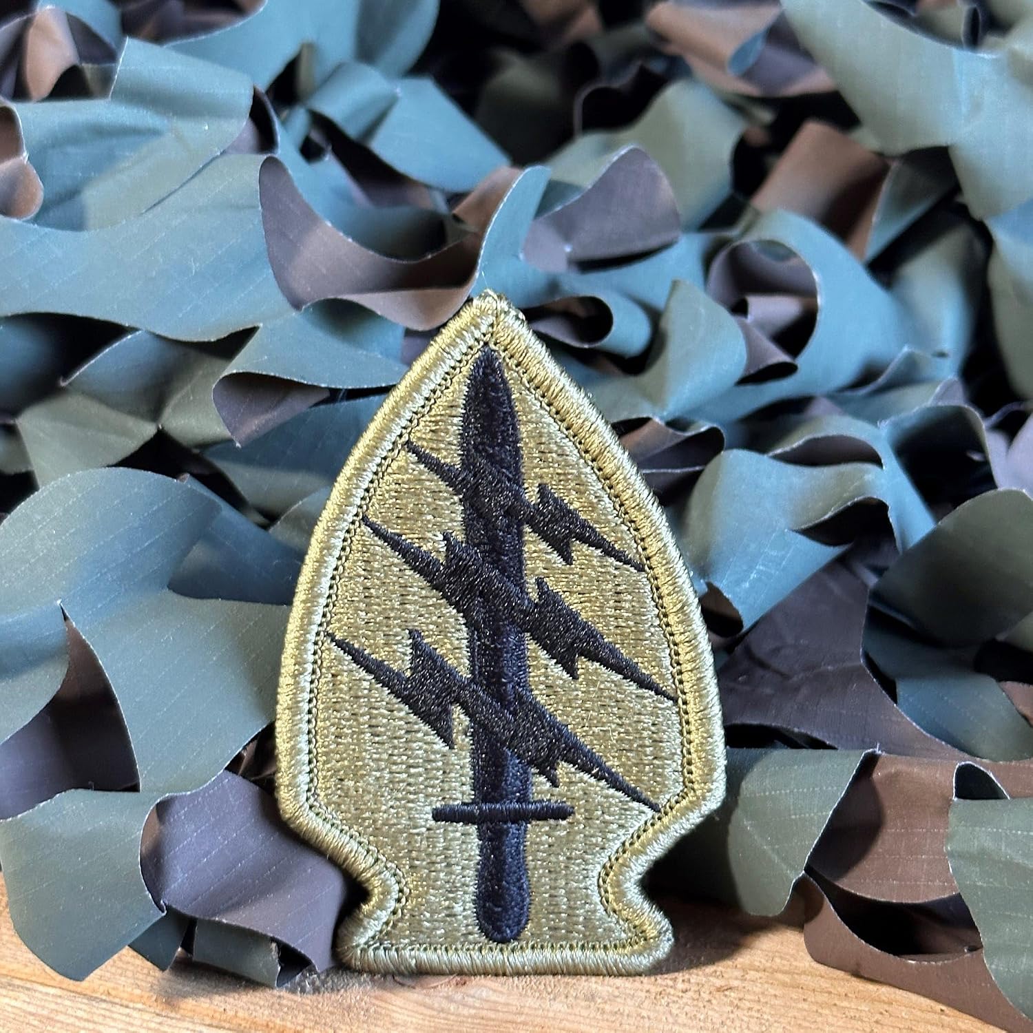 MEDALS OF AMERICA EST. 1976 Army Special Forces Tab OCP Hook & Loop Patch