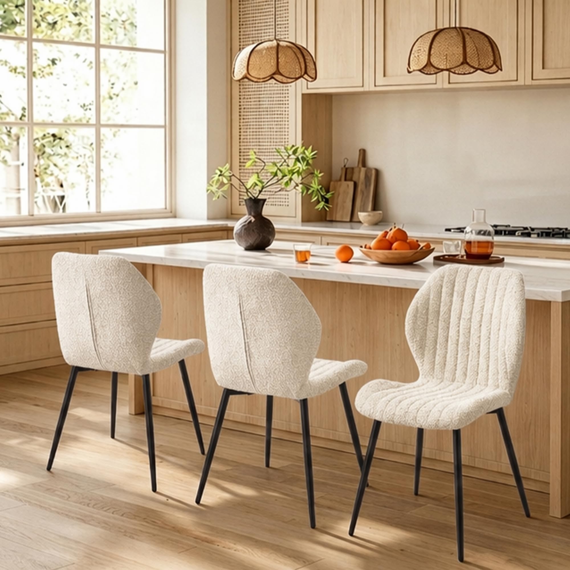 Lot de 4 Chaise de Salle à Manger, Chaise de Cuisine en Lin, avec Pieds en Métal Noir, Coussin en Tissu Rempli D'éponge à Rebond Haute Densité, Convient pour Salle à Manger, Cuisine - Beige