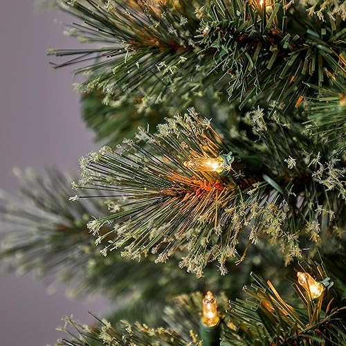 Miniatura 6 de Home Heritage Árbol de Navidad Stanley Slim preiluminado de 5 pies, pino artificial con 150 luces incandescentes blancas y 186 puntas de rama,