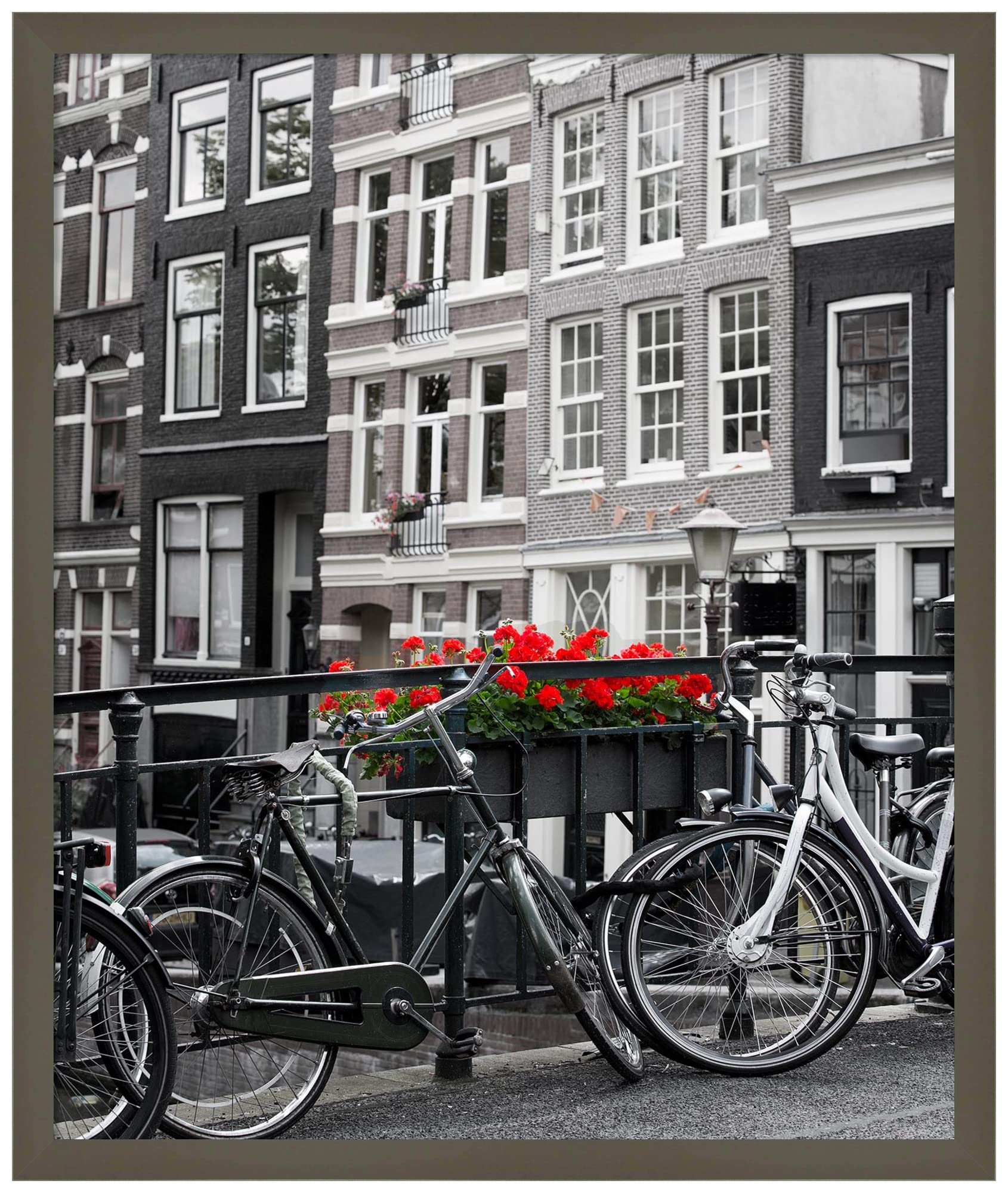 Amanti Art Svelte Clay Grey Wood Picture Frame Opening Size 20x24 Picture Frame for Wall, Grey Picture Frame for use as Wedding Photo Frame, Kids Art Frame or Poster Frame for Wall from WI, USA