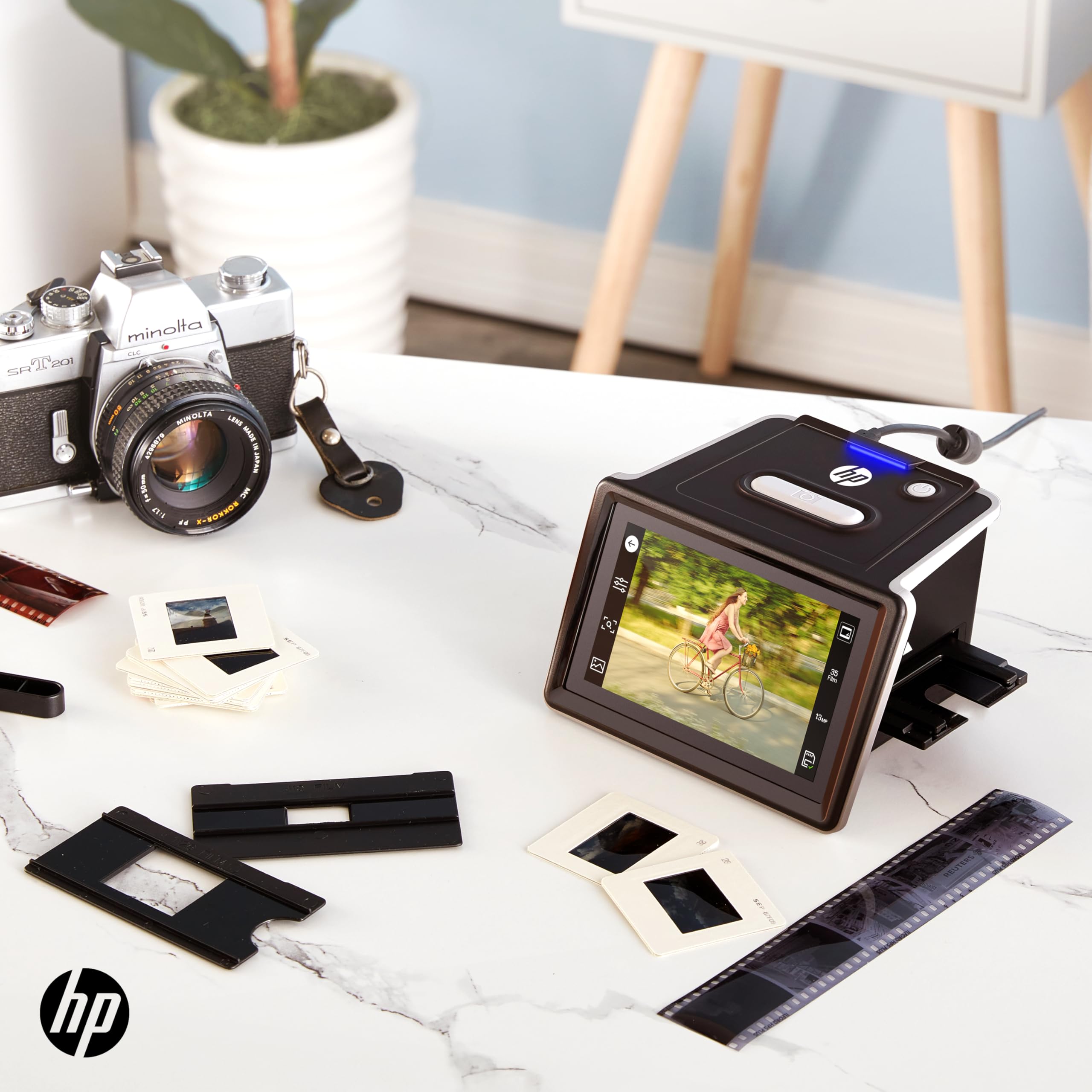 HP FilmScan numériseur de Films et Diapositives écran Tactile LCD 5" 22MP Compatible 135 126 110