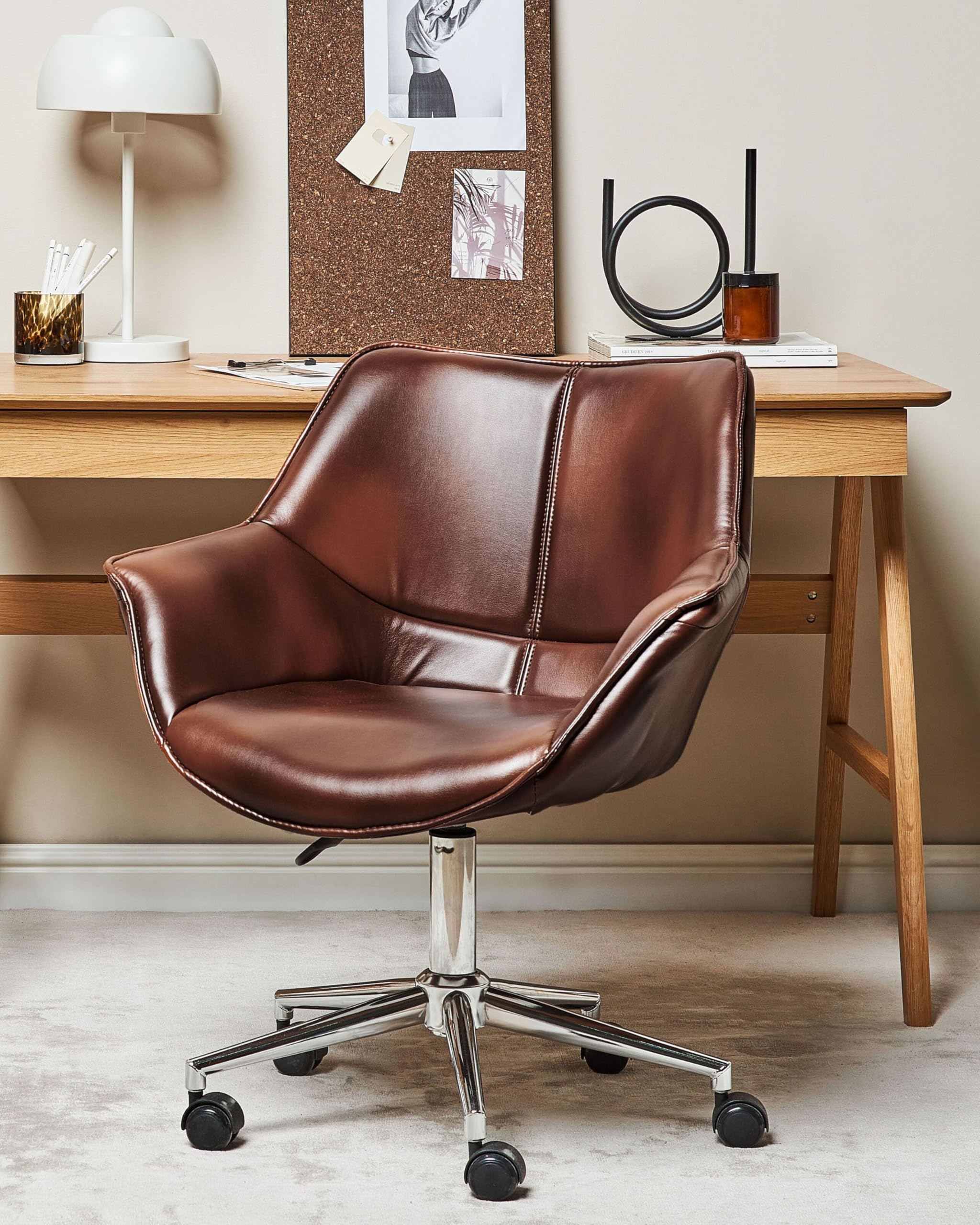 Beliani Élégant Fauteuil de Bureau Pivotant à Hauteur Réglable en Cuir PU Marron Newdale