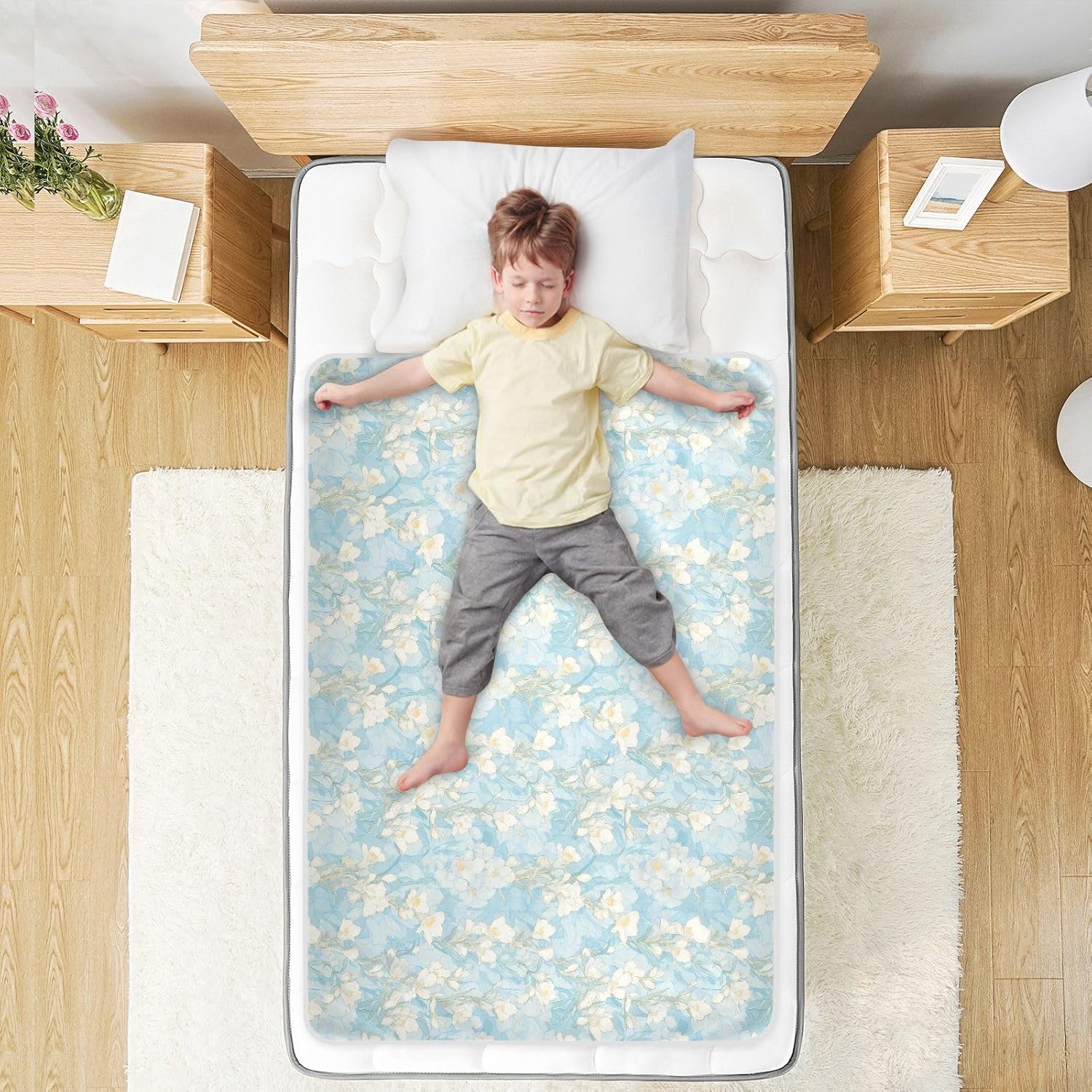 Cartoon Freesia Soft Blue Extra Large Resuable Changing Pad Covers Soft Absorbent Underpads Wetting Cover Cute Cool Pad Liner for Toddler Kids , 52" L x 34" W