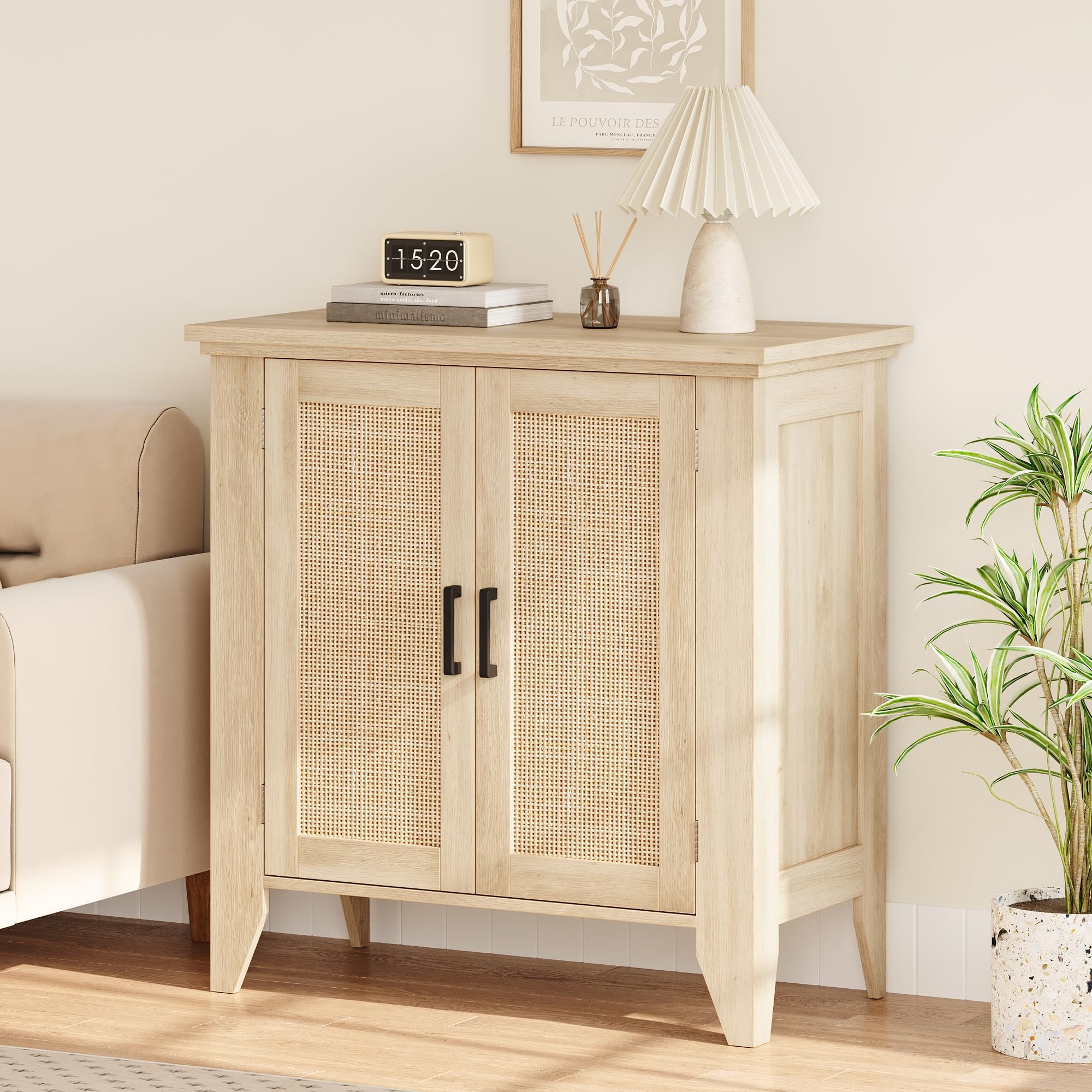Garvee Aparador De Ratán, Mueble Auxiliar De Cocina Estrecho De Madera con Estante Ajustable, Organizador Rústico para Comedor, Salón y Espacios Pequeños, Madera Natural 80×40×83 cm