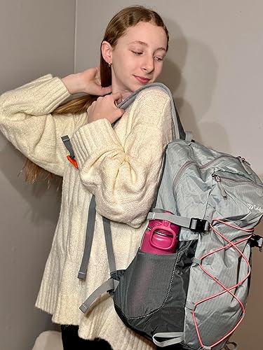 Miniatura 2 de G4Free Mochila de senderismo ligera de 30L para hombres y mujeres, paquete de día aprobado por aerolíneas para viajes, trabajo de negocios, fácil