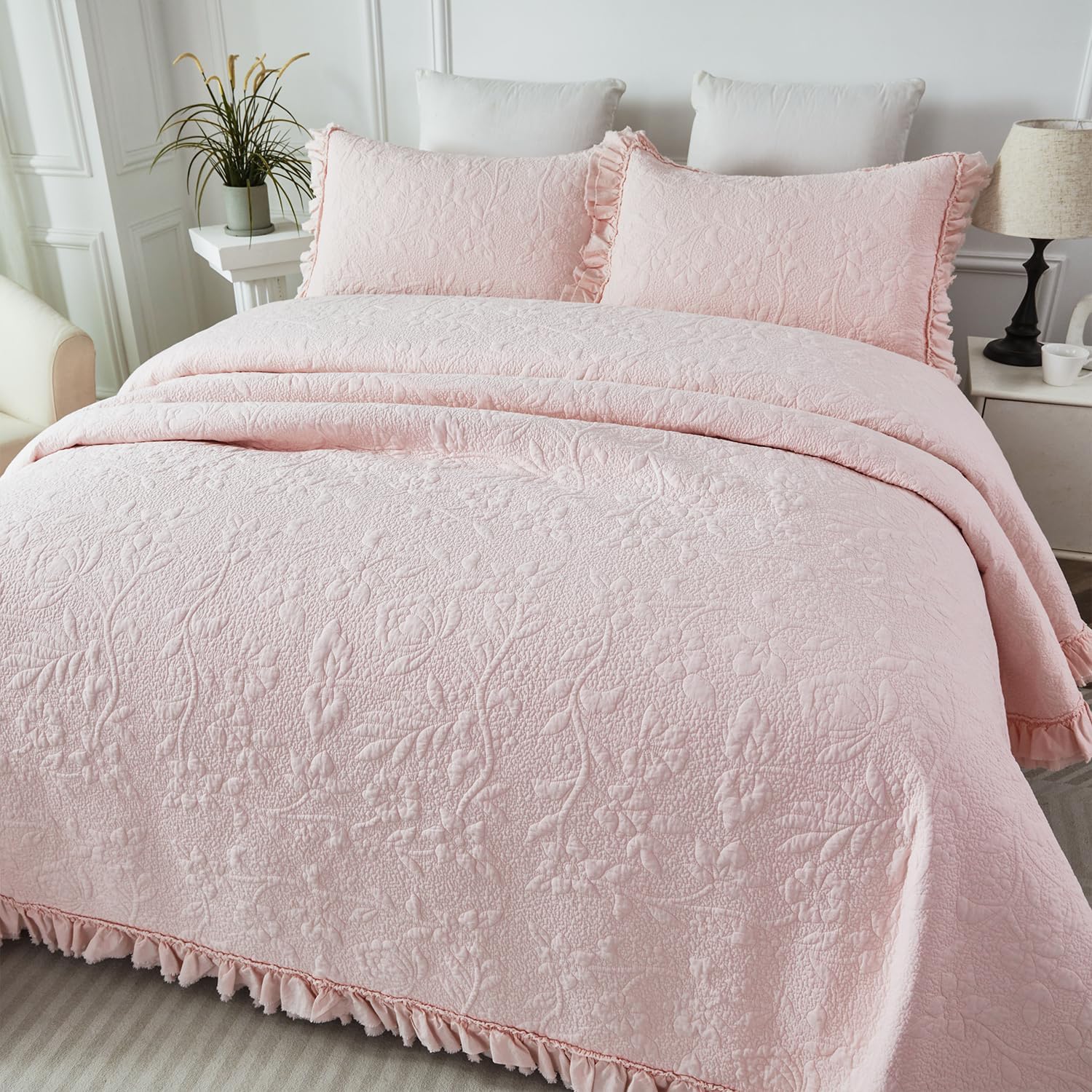 Brandream Queen Size Quilt Set Cotton Light Pink Quilts Shabby Chic Bedding Romantic Ruffle Bedspread Matelasse Coverlet Set 3-Piece - Image 3