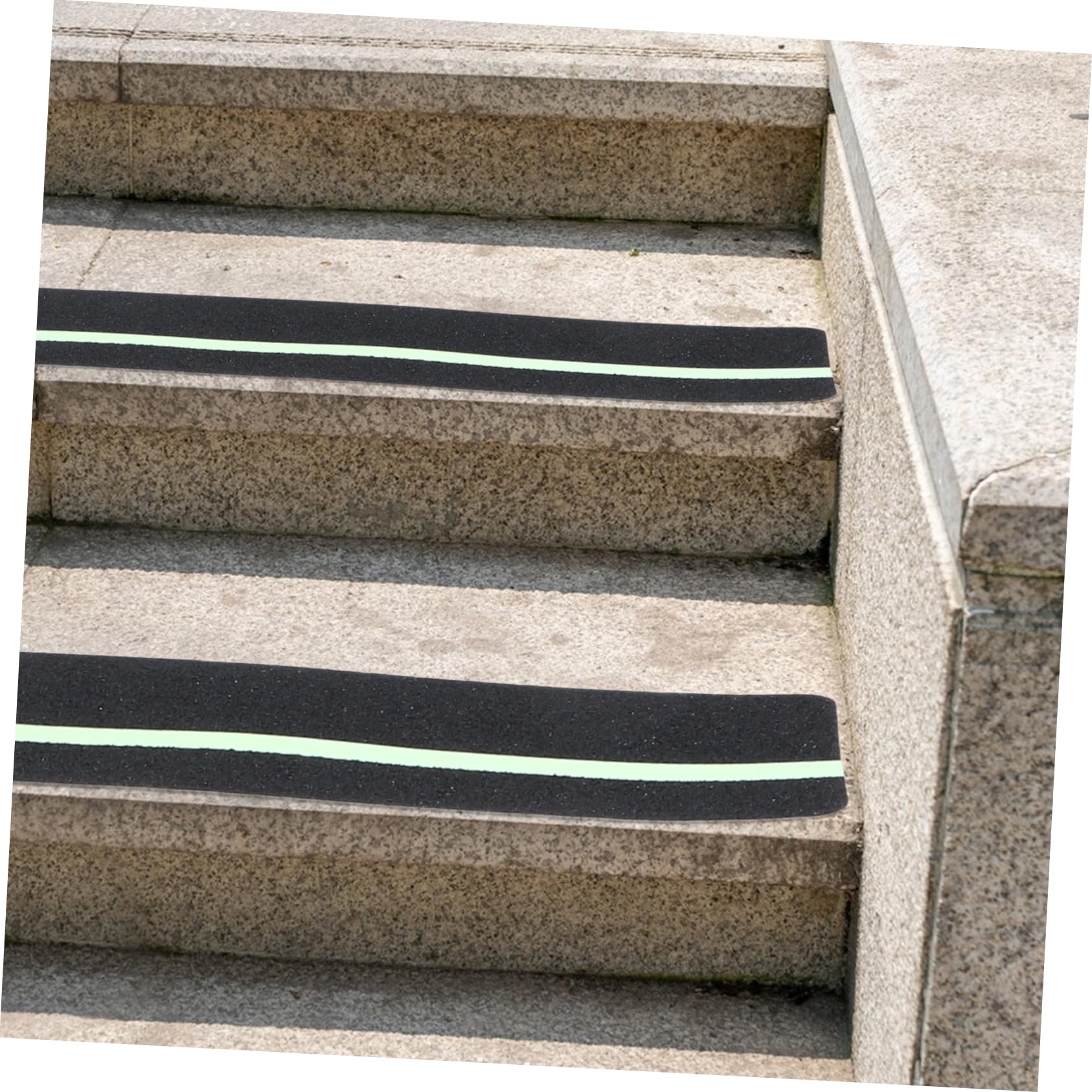 12 Stück Rutschfeste Betonstufen aus Pvc mit Leuchtstreifen 10x61cm für Außentreppen und Plattformen und Sichtbarkeit bei Dunkelheit