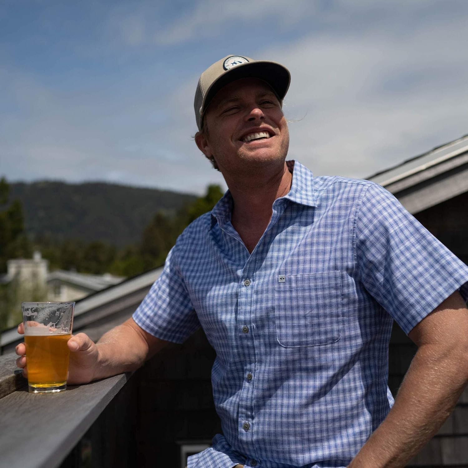 Fish Hippie Rumfront Shirt