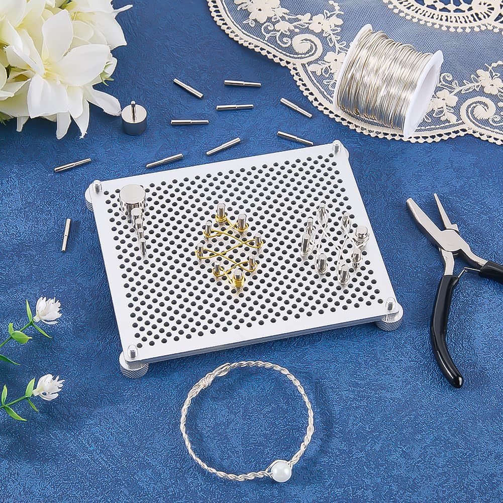 BENECREAT Dispositivo per Piegare Fili di Alluminio con Pinze per Anelli di Filo, Filo di Rame Argentato e 32 Perno in Metallo per La Creazione di Braccialetti, Orecchini e Gioielli Fai da Te