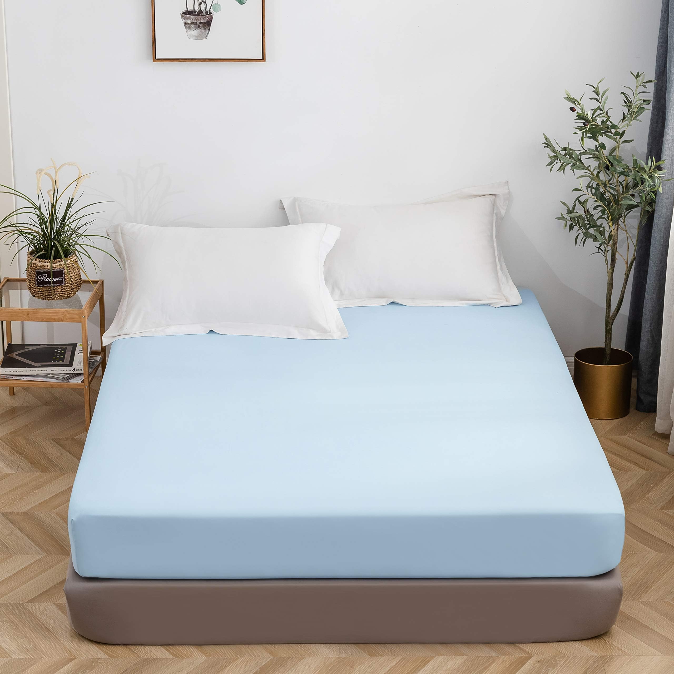 King-Light Blue 1 PC Fitted Sheet 100% Soft Cotton Yarns 600 Thread Counts Extra 22" Deep Pocket of Bottom Sheet Ultra Soft,Breathable Long Lasting Only Fitted Sheet