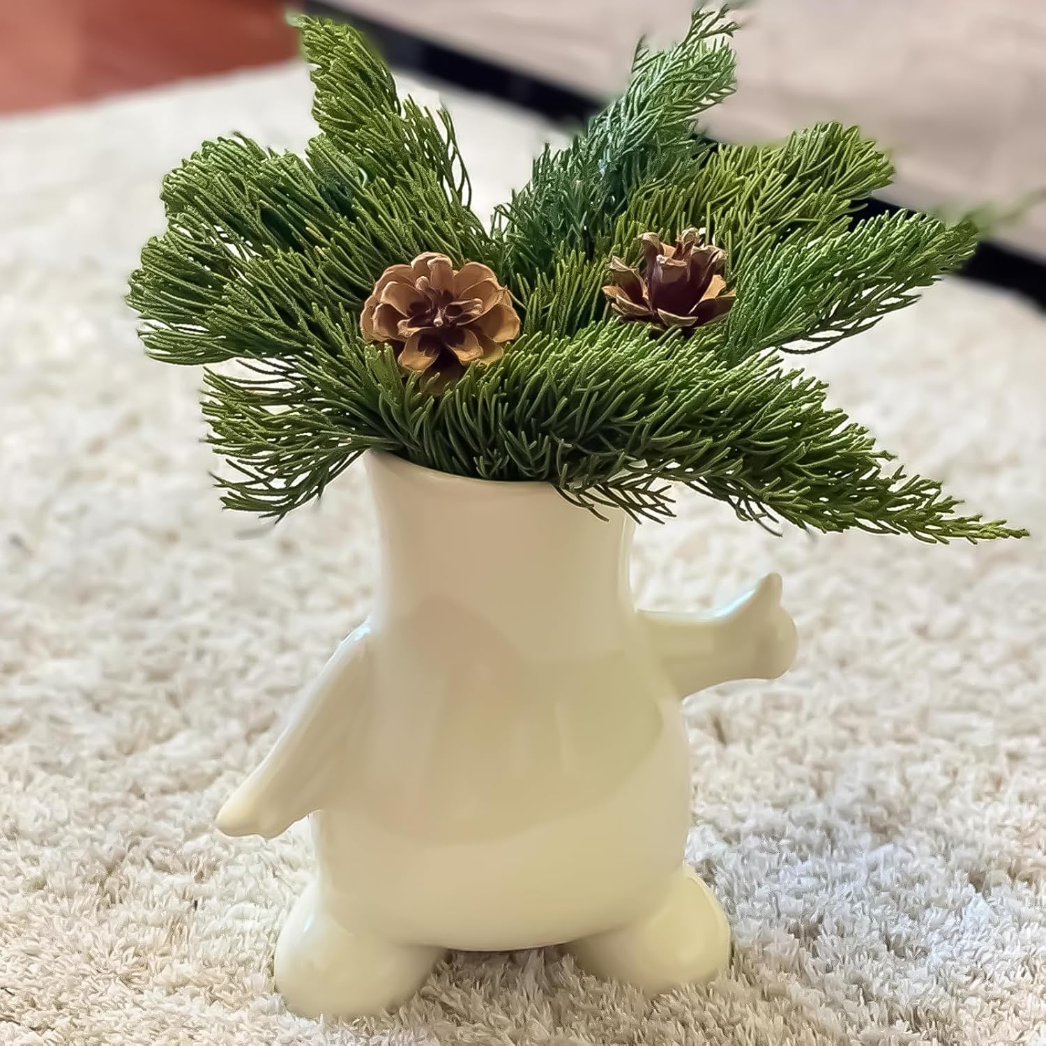 8 Inch Ceramic Vase for Building Block Flower Bouquet, Cute Thumbs Up Body Shape Vase for Lego-Compatible Flowers, Unique Desk Decor for Office & Home, Funky Gift for Women Men (Beige)​