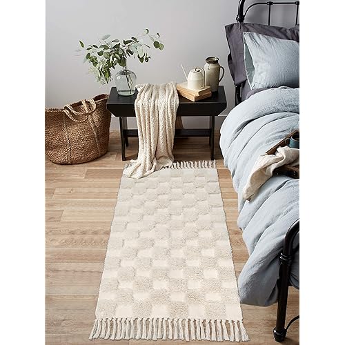 Lanffia Boho Checkered Tufted Rug - 2x4.3 Runner Rug Beige Hallway Runner Washable with Tassels Indoor Farmhouse Floor Carpet for Kitchen Bathroom Laundry Doorway Bedroom Living Room