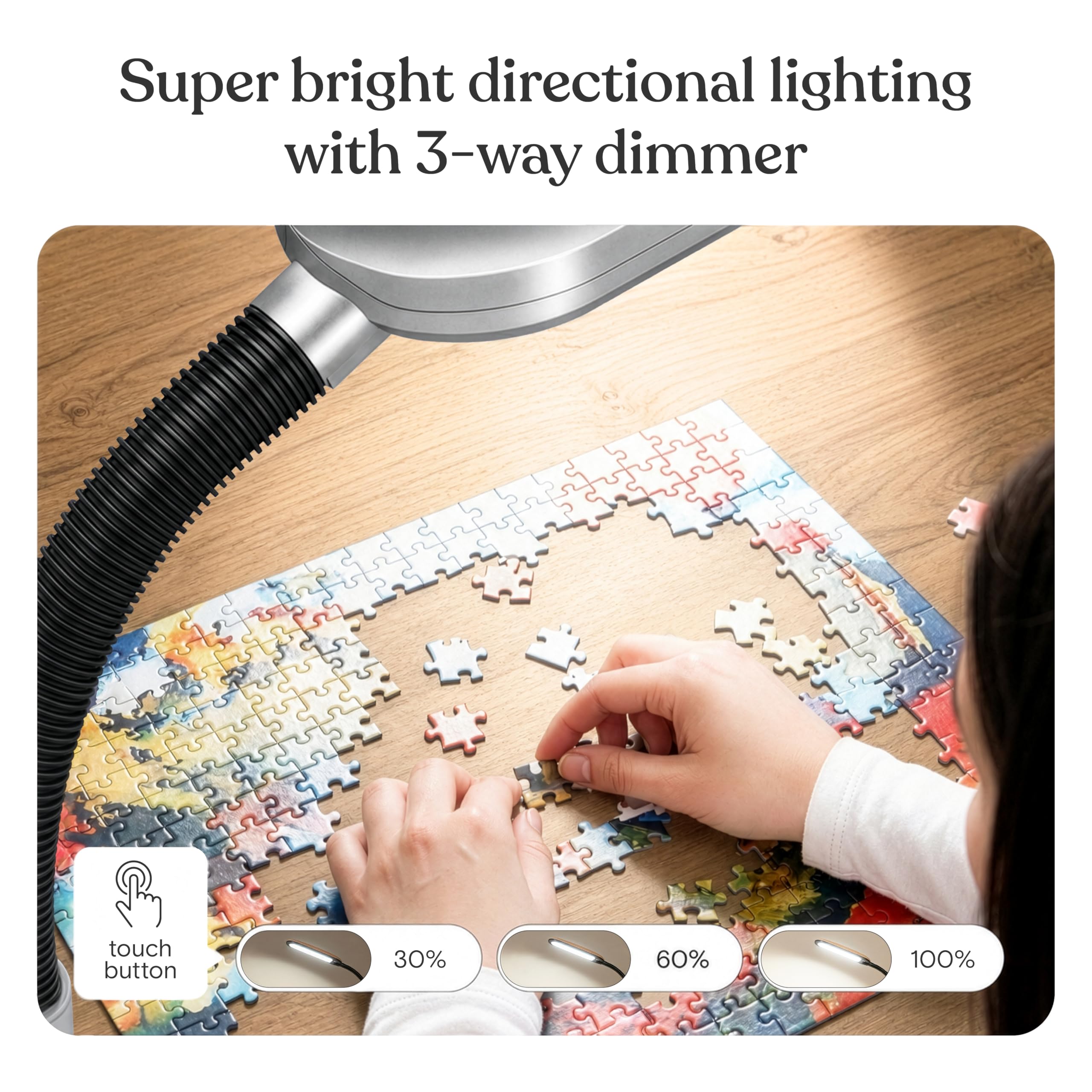 Brightech Litespan - Lampadaire à LED pour la lecture et l'artisanat - Lumière pour les esthéticiennes pour les extensions de cils - Lampe à mât col de cygne réglable (Titanium Argenté)