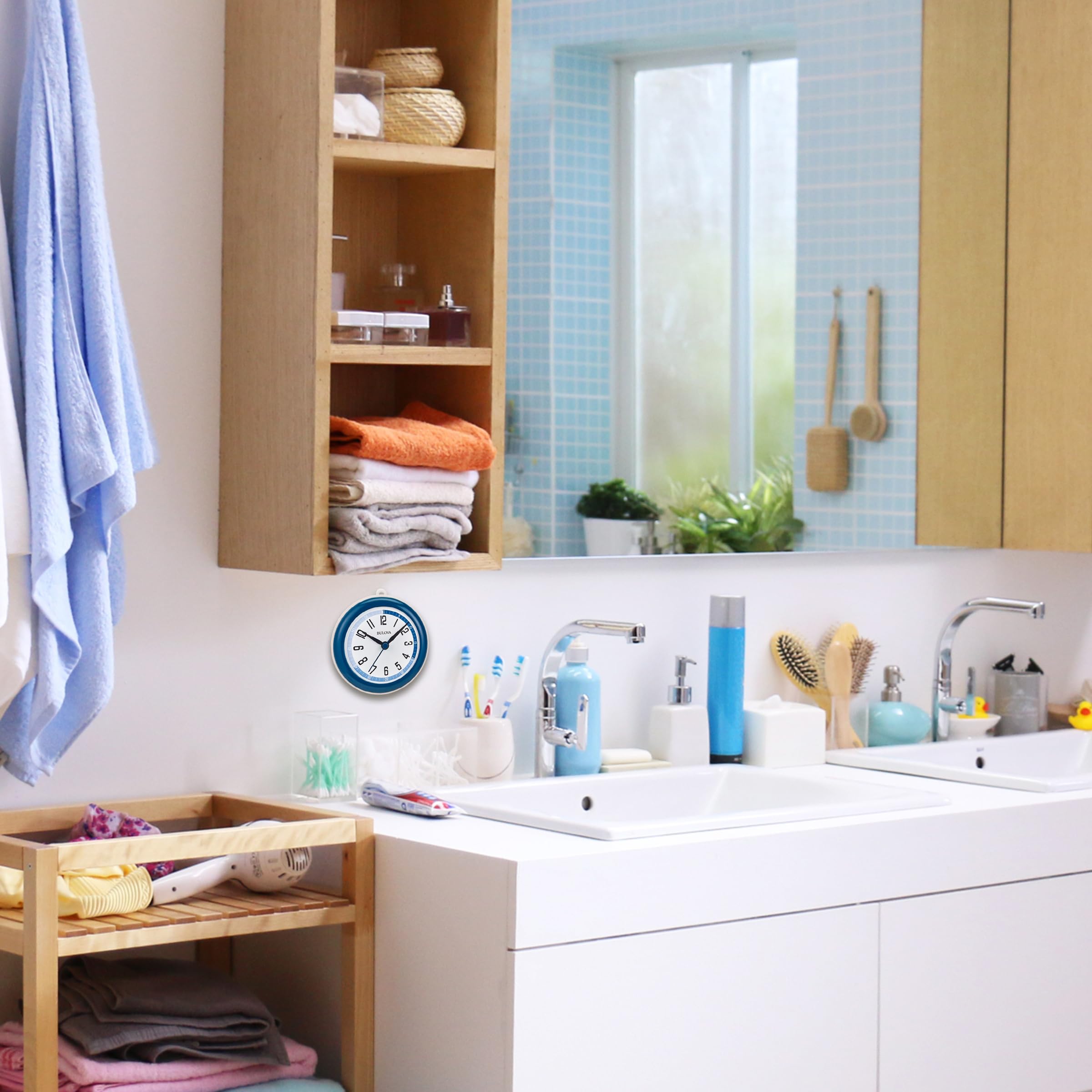 Bulova Reloj Modelo C4882 Shower Mate, pequeño, Azul y Blanco