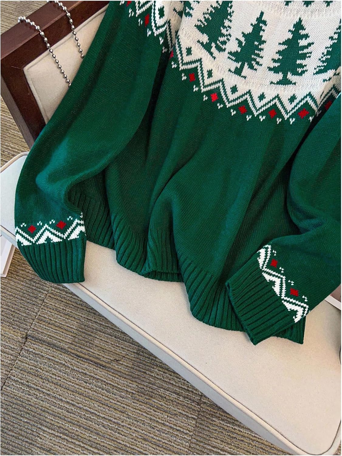 GORGLITTER Women's Plus Size Christmas Sweaters Fair Isle Sweater Long Sleeve Crew Neck Fall Vintage Pullover Tops - Image 5