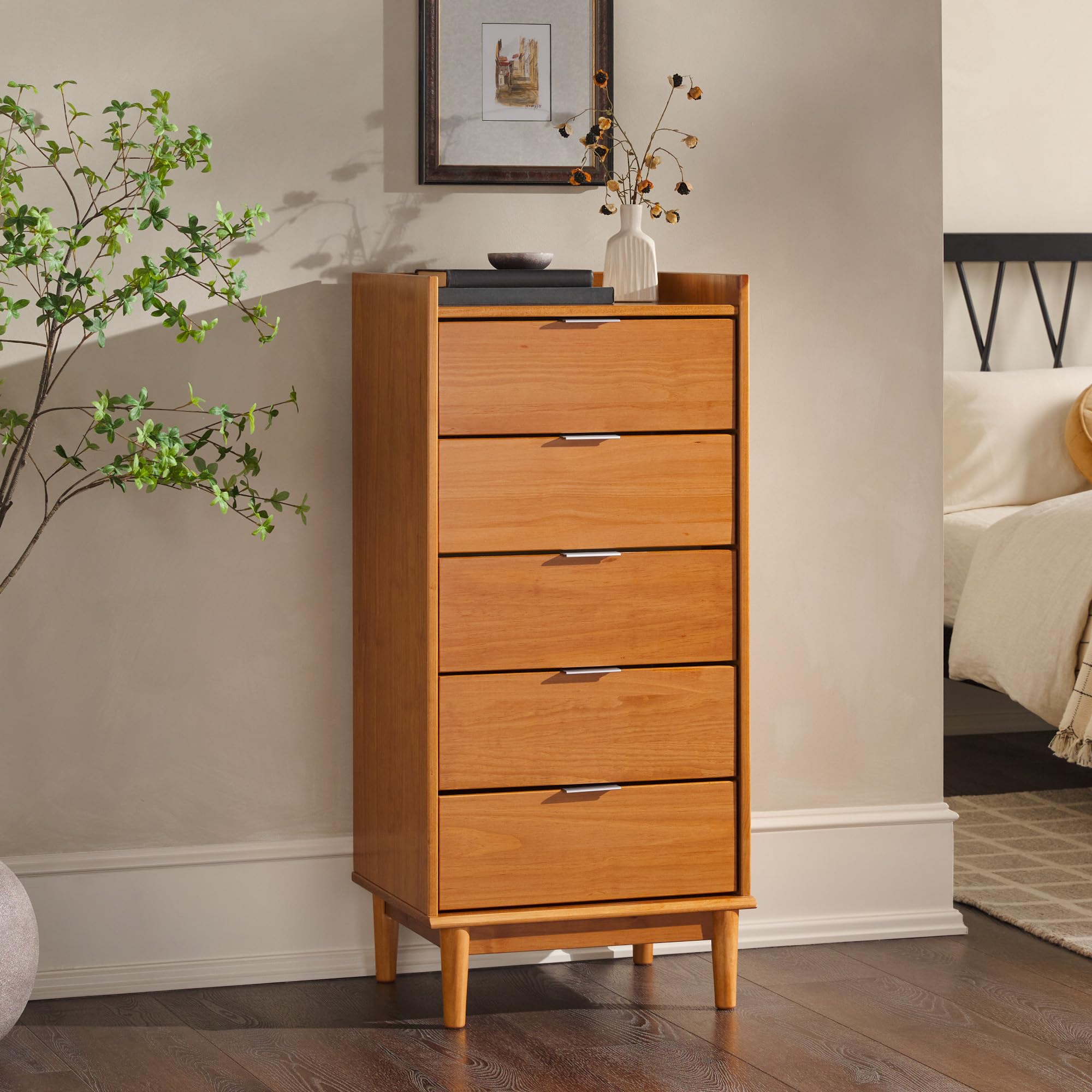 Amazon.com: Walker Edison Blythe Scandi Minimalist 5-Drawer Solid