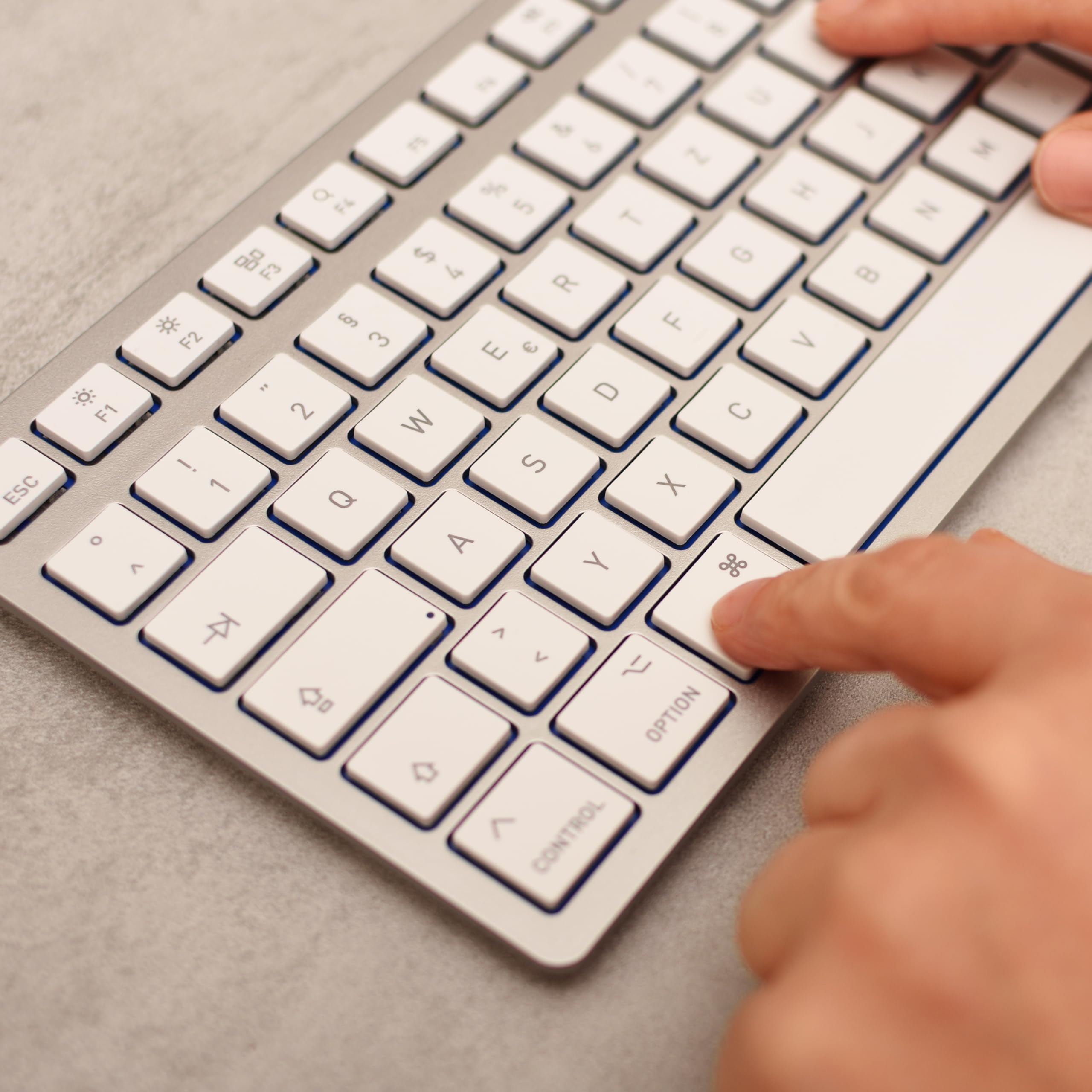 Amazon.co.jp: Cherry KW 9100 Slim for MAC ワイヤレス Mac
