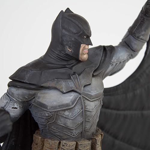 Miniatura 9 de San Diego Comic-Con 2019 DC Heroes Batman Damned: Batman Statue