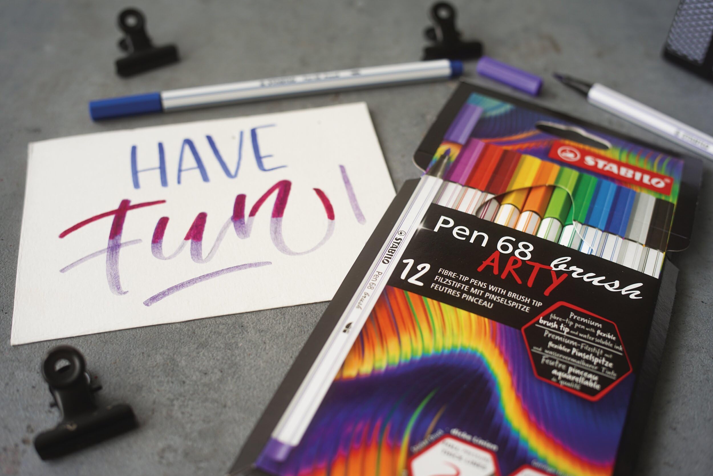 STABILO - Premium-Filzstift mit Pinselspitze für variable Strichstärken - Pen 68 brush - ARTY - 30er Pack
