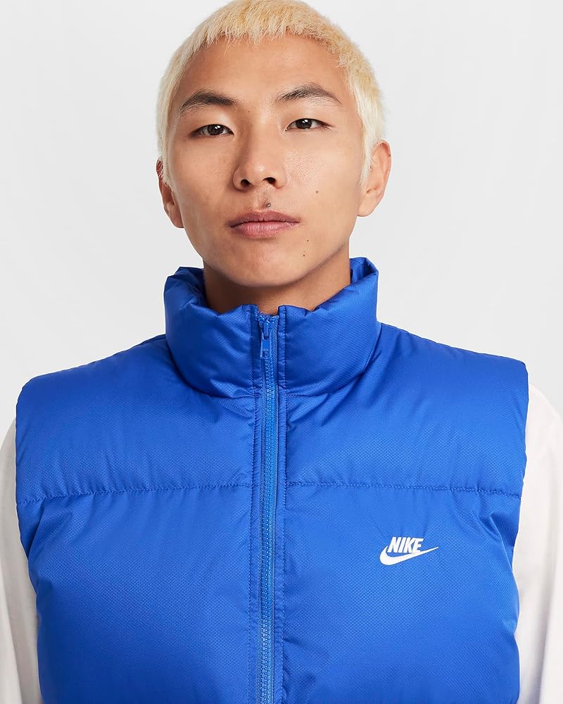 【新品】ナイキ メンズ ウォーターレペラント パファー ベスト　XLサイズ　黒 NIKE（ナイキ）の「ナイキ スポーツウェア クラブ PrimaLoft