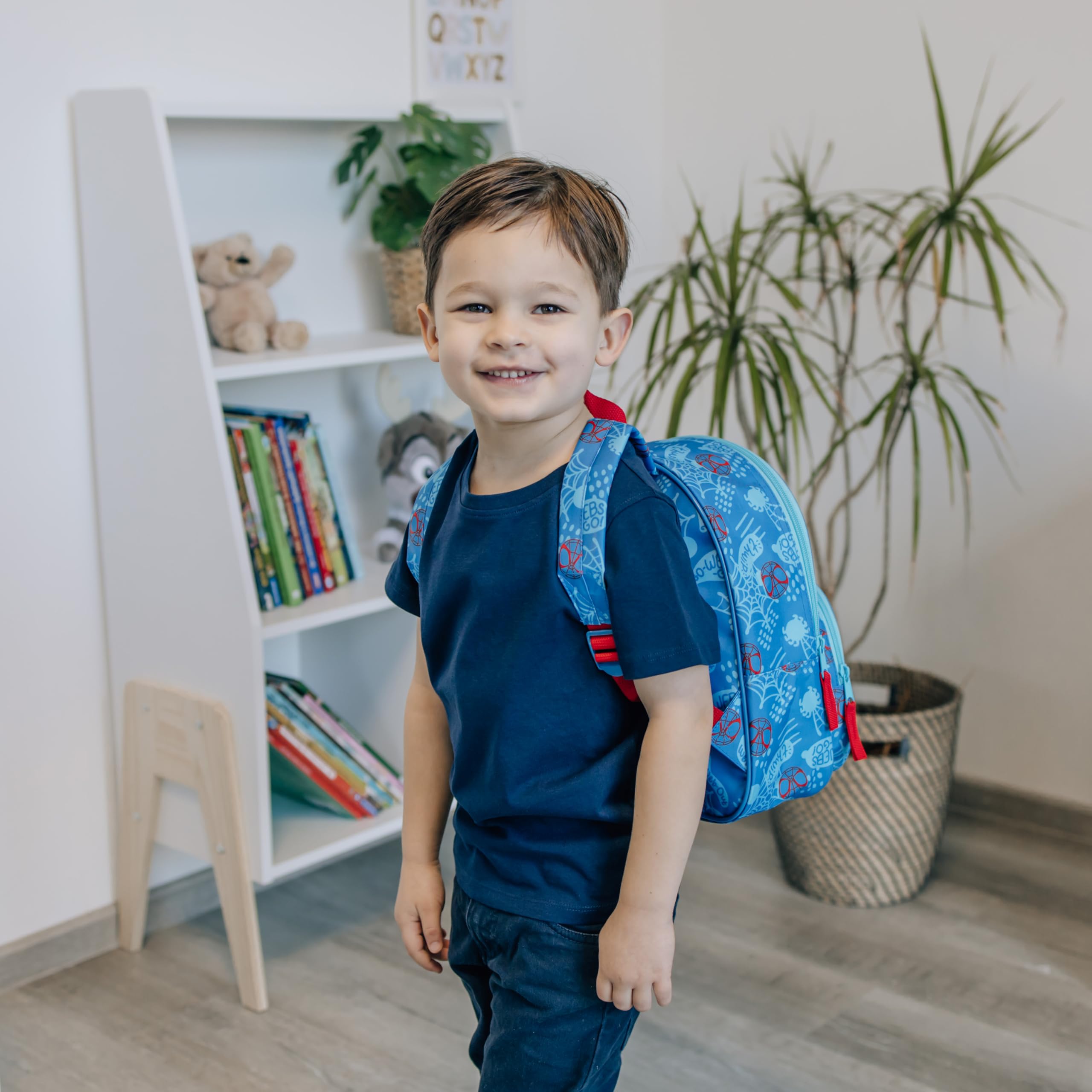 Undercover - Zaino per bambini Spidey - con tasca frontale - per la scuola materna, il tempo libero e i viaggi - resistente e pratico - per bambini dai 4 anni in su