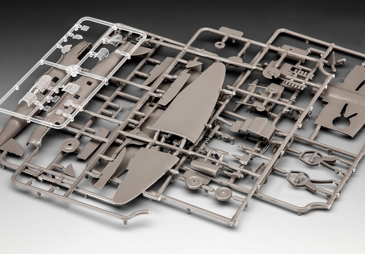 Revell 03962 1: 72 - Heinkel HE70 F-2