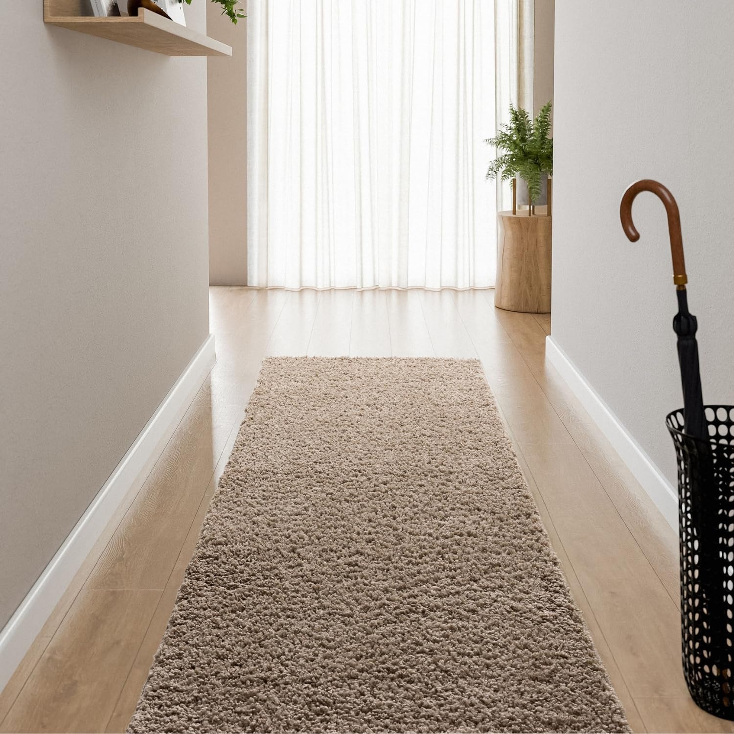Interiyou vloerkleed woonkamer hoogpolig Sofia - 70x200 cm Taupe - Zacht, effen, wasbaar, antislip, langharig