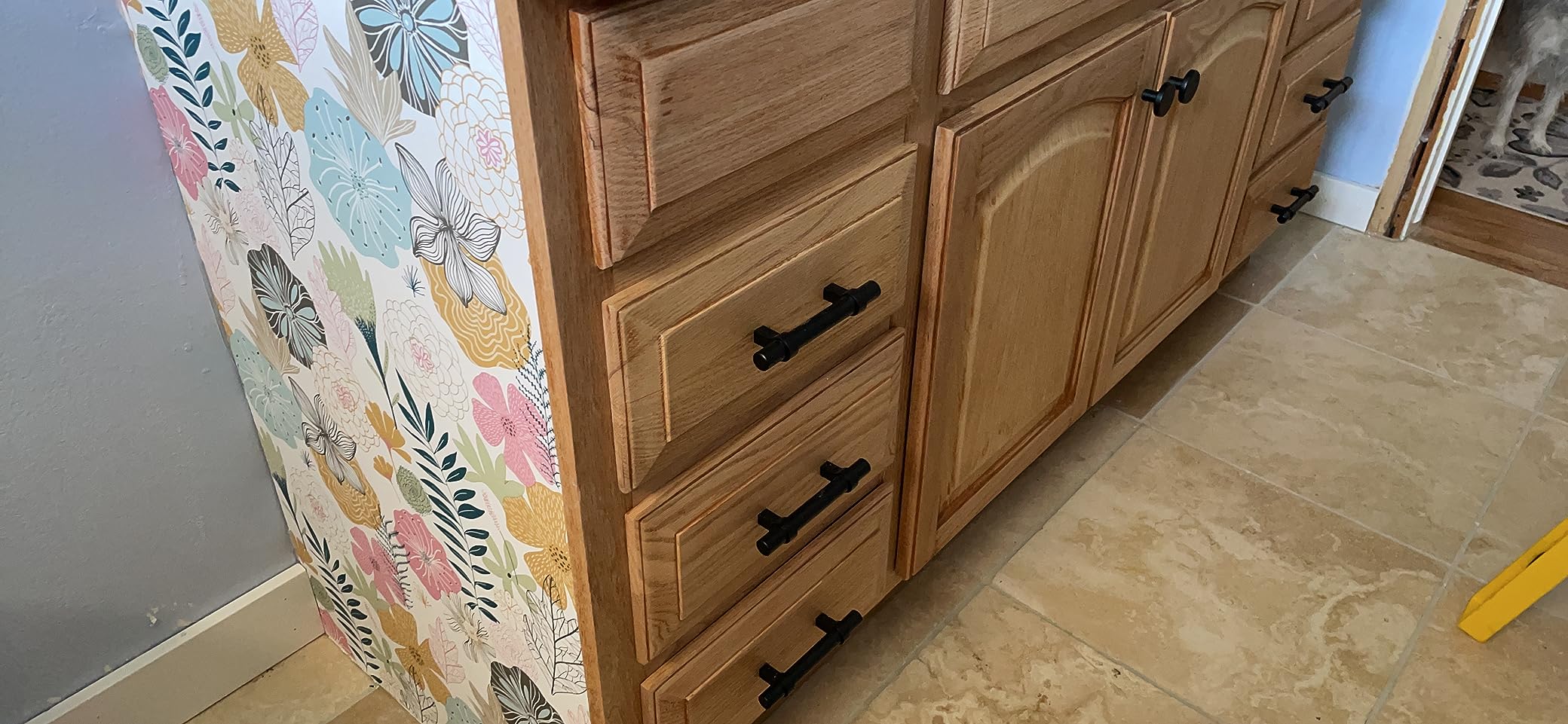 6/mo Finance RoomMates RMK11328WP Pink Perennial Blooms Peel and