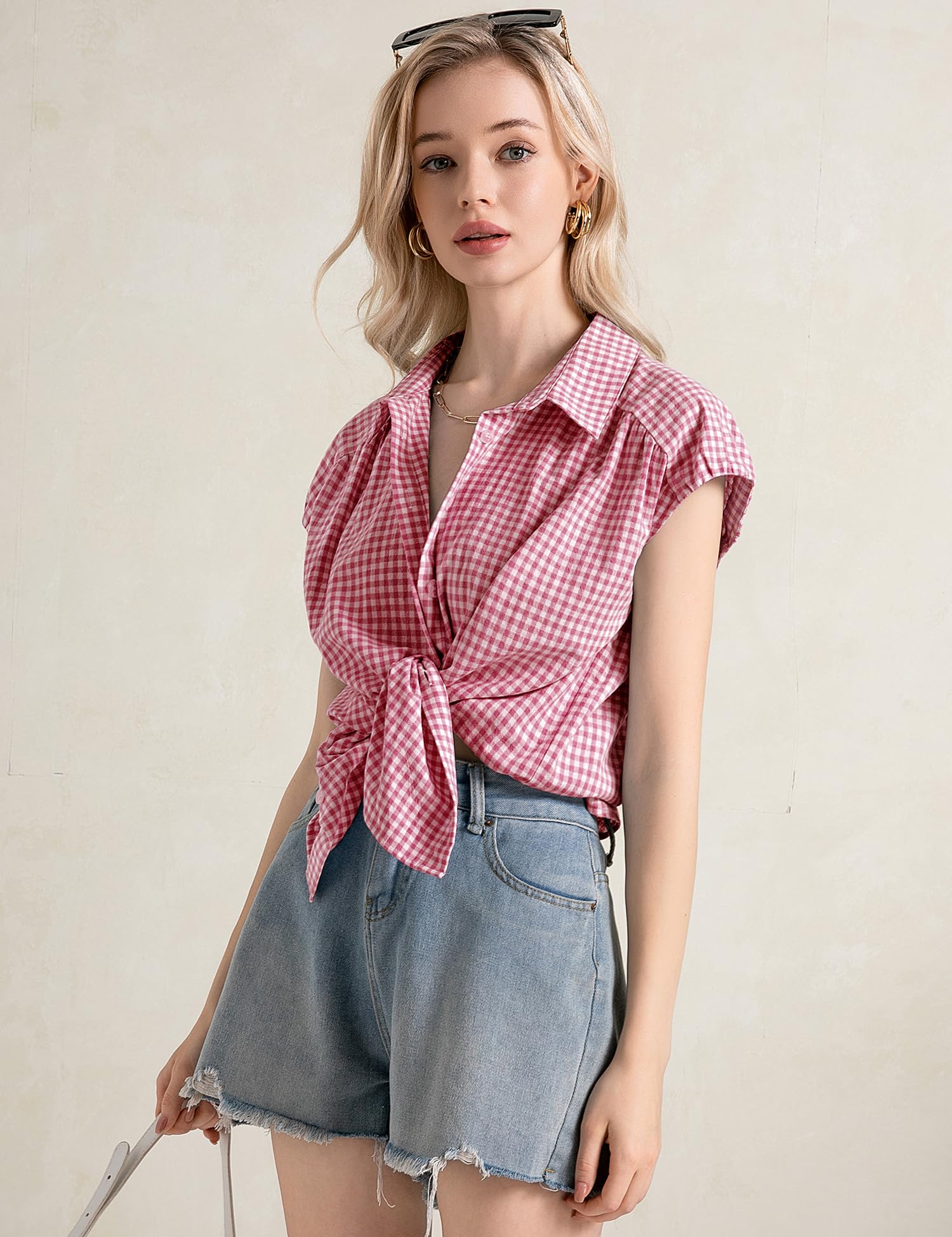 EFFAN Blusa de algodón para mujer, con manga casquillo, cuello en V, para verano, con botones, holgada, para el trabajo 2025