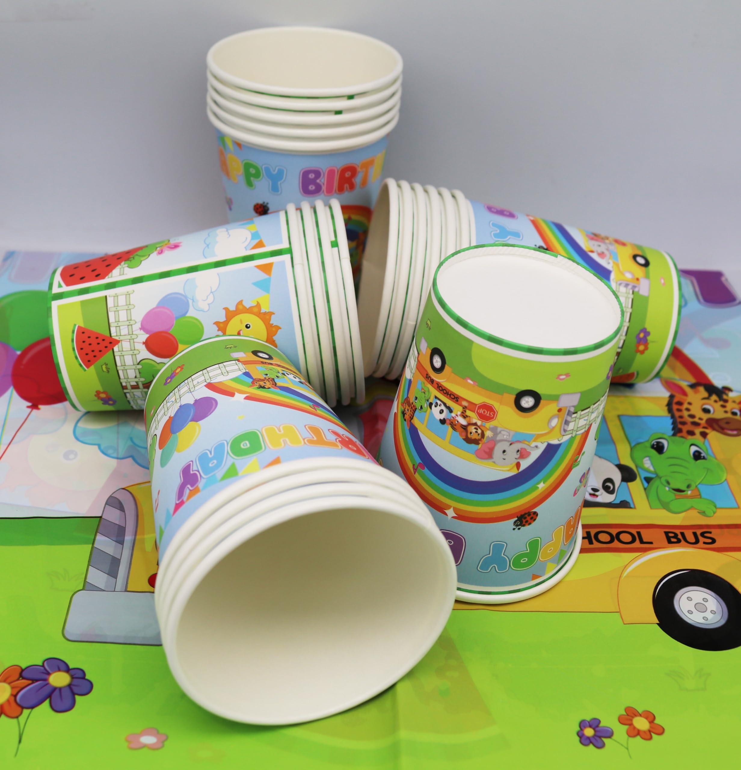 Set di decorazioni per feste di compleanno a tema fattoria verde per bambini, 61 pezzi include piatti di cartone, tazze, tovaglioli e tovaglie per 20 bambini, festa di compleanno a tema fattoria con